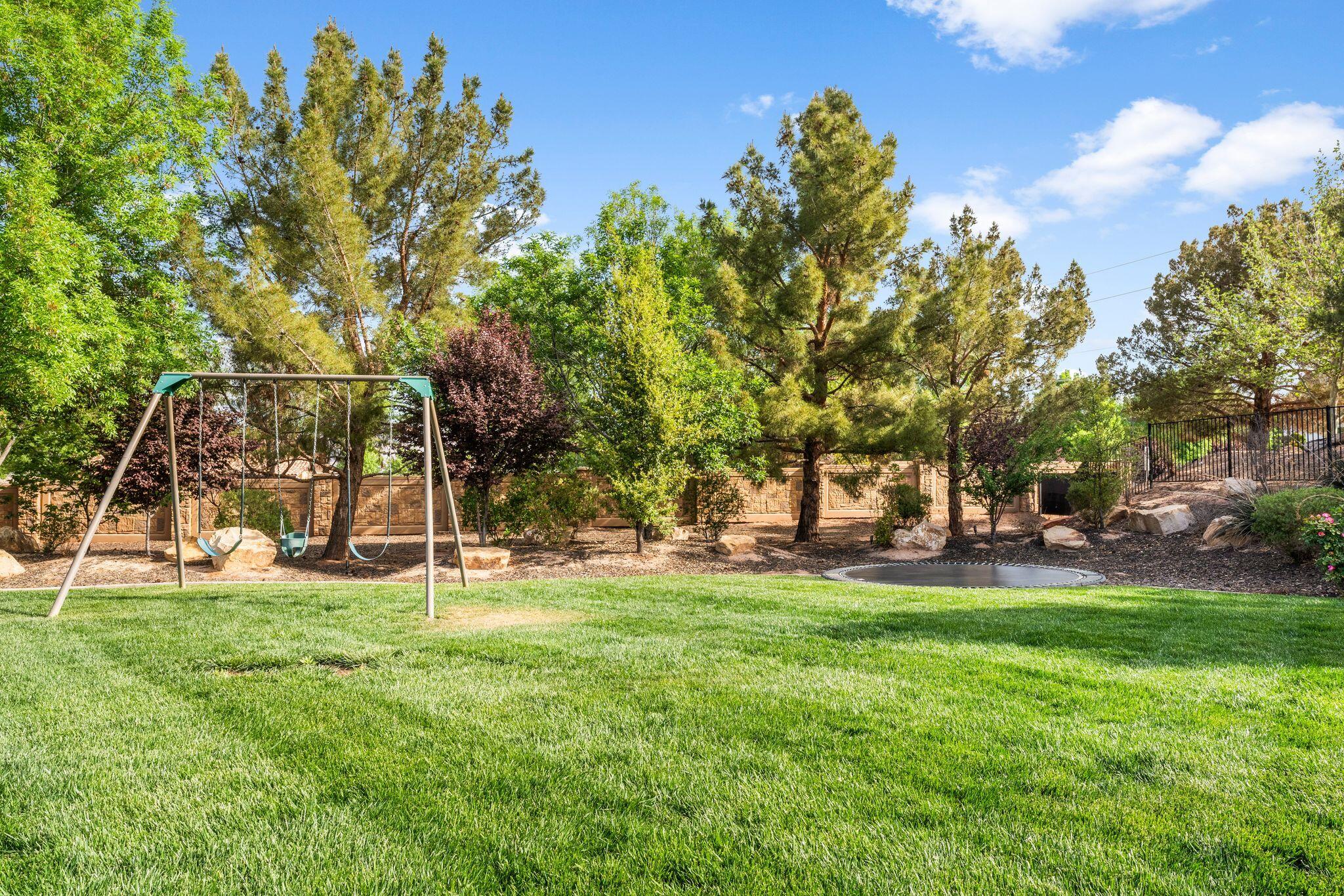 OLD FARM ESTATES - Residential