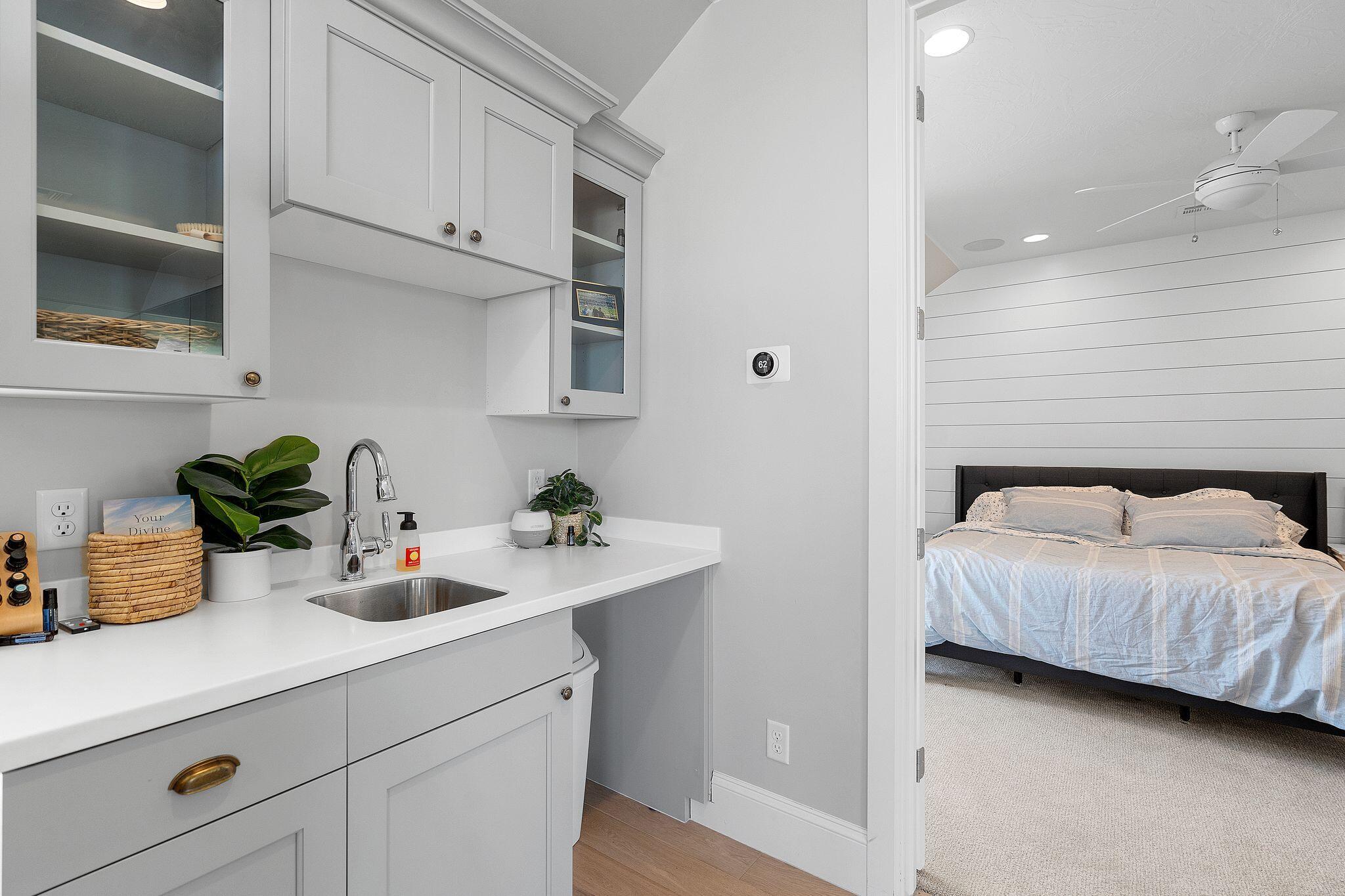 OLD FARM ESTATES - Residential