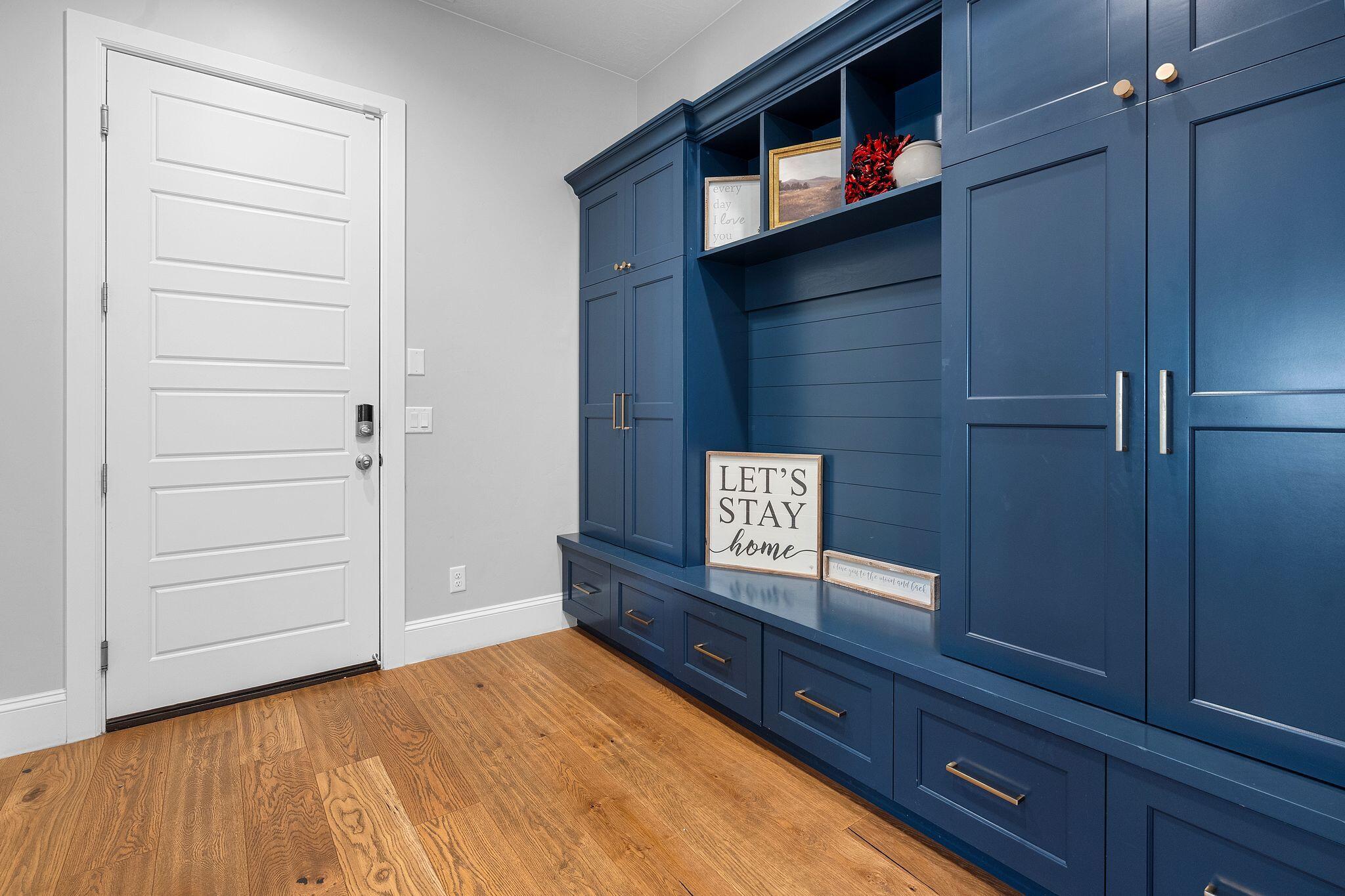 OLD FARM ESTATES - Residential