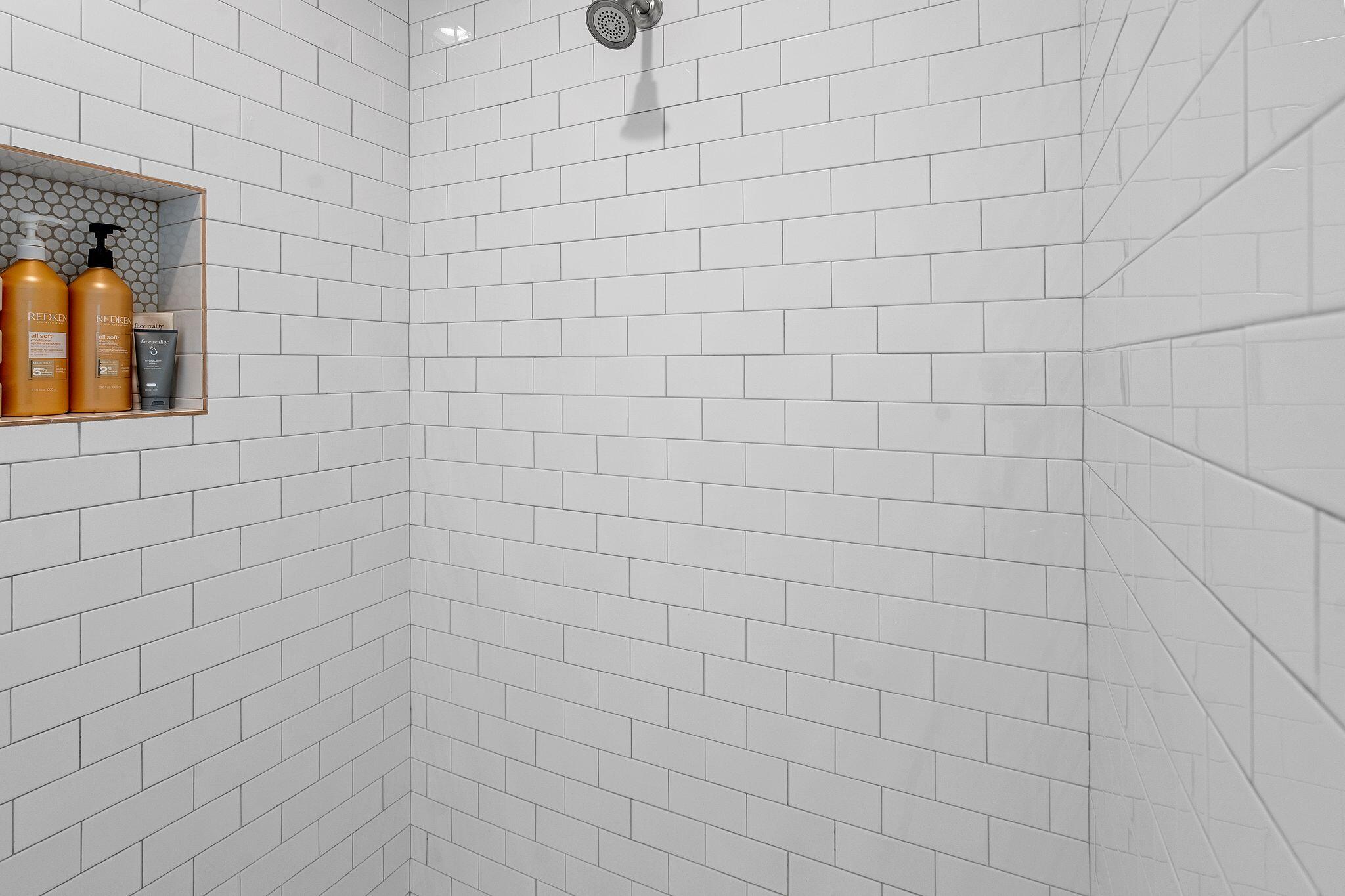 OLD FARM ESTATES - Residential