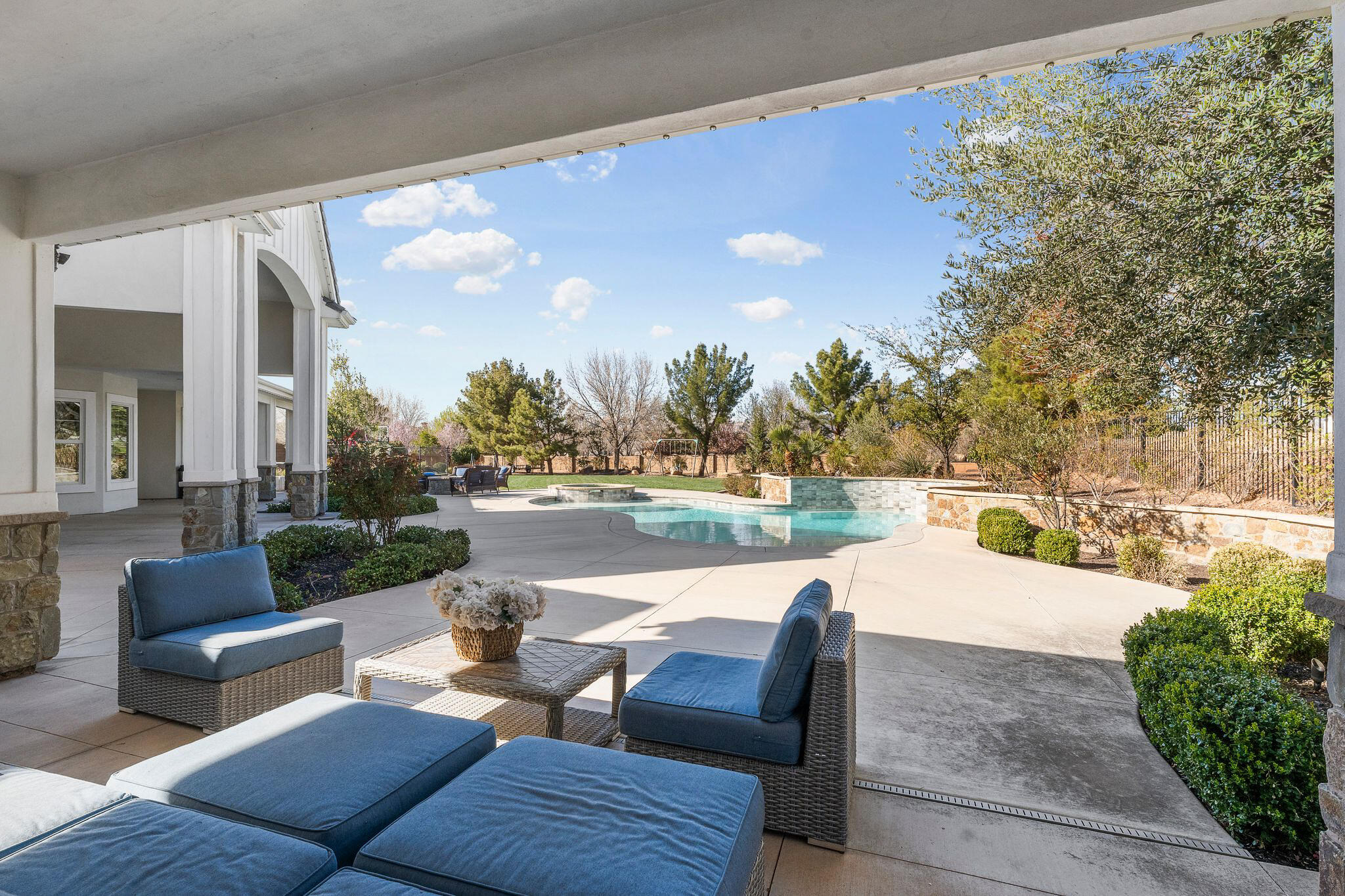 OLD FARM ESTATES - Residential