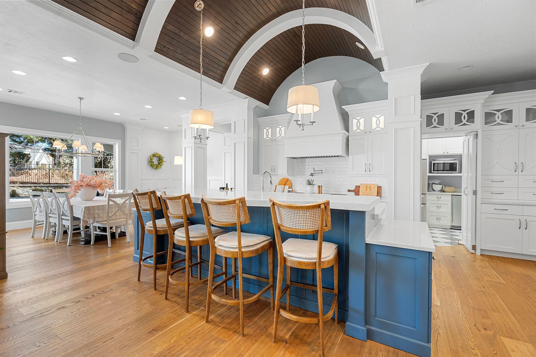 OLD FARM ESTATES - Residential