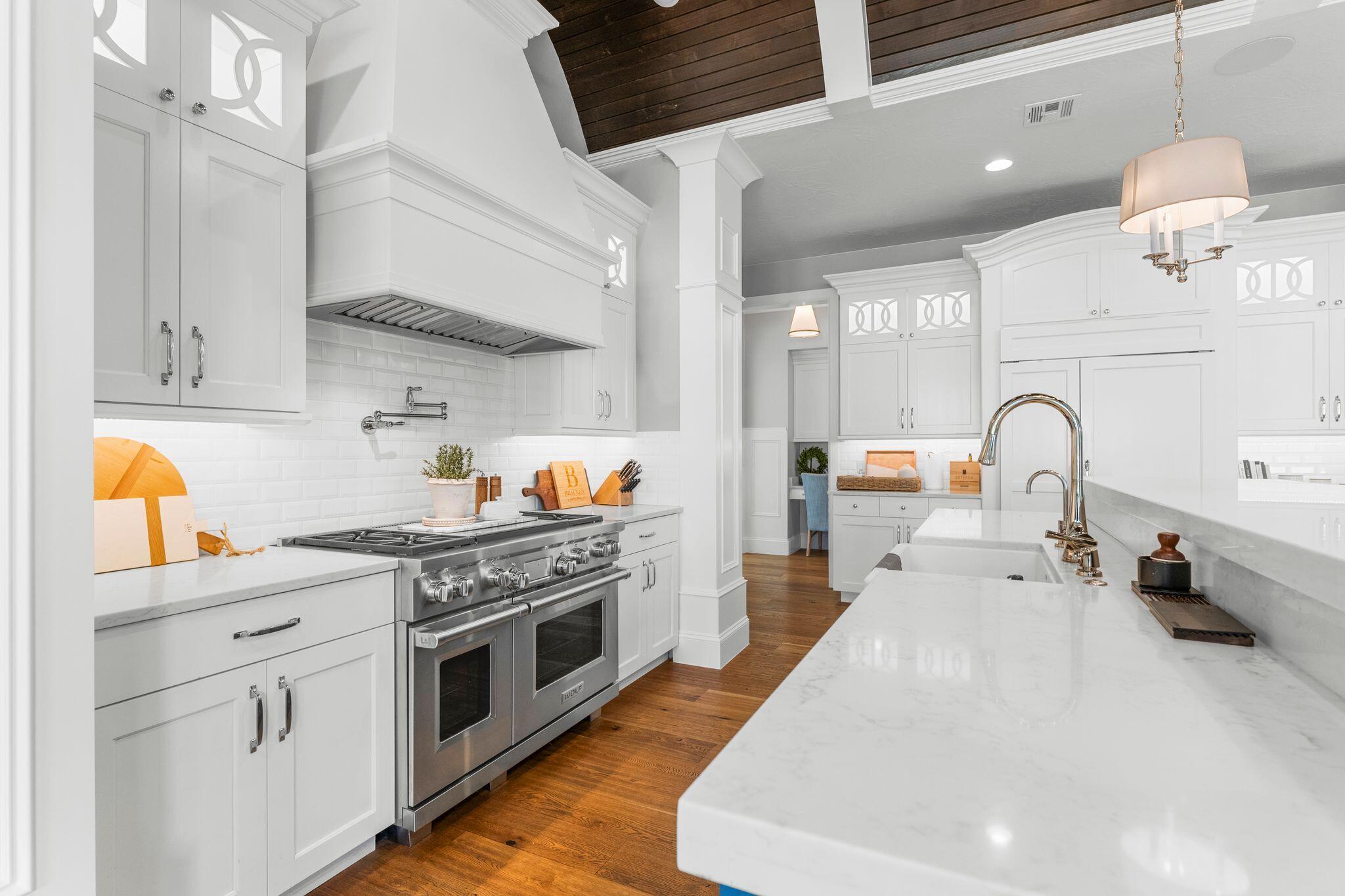 OLD FARM ESTATES - Residential