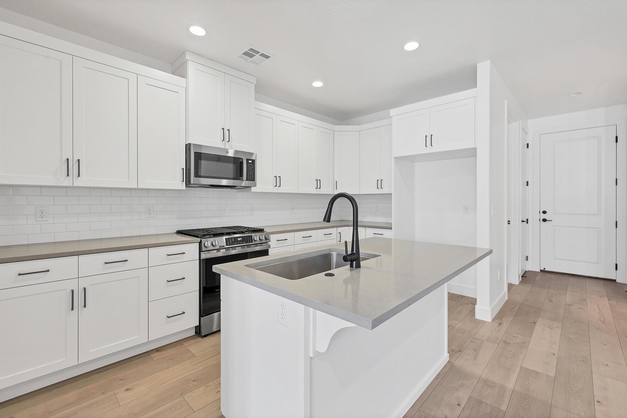 SENDERA AT SIENNA HILLS - Residential