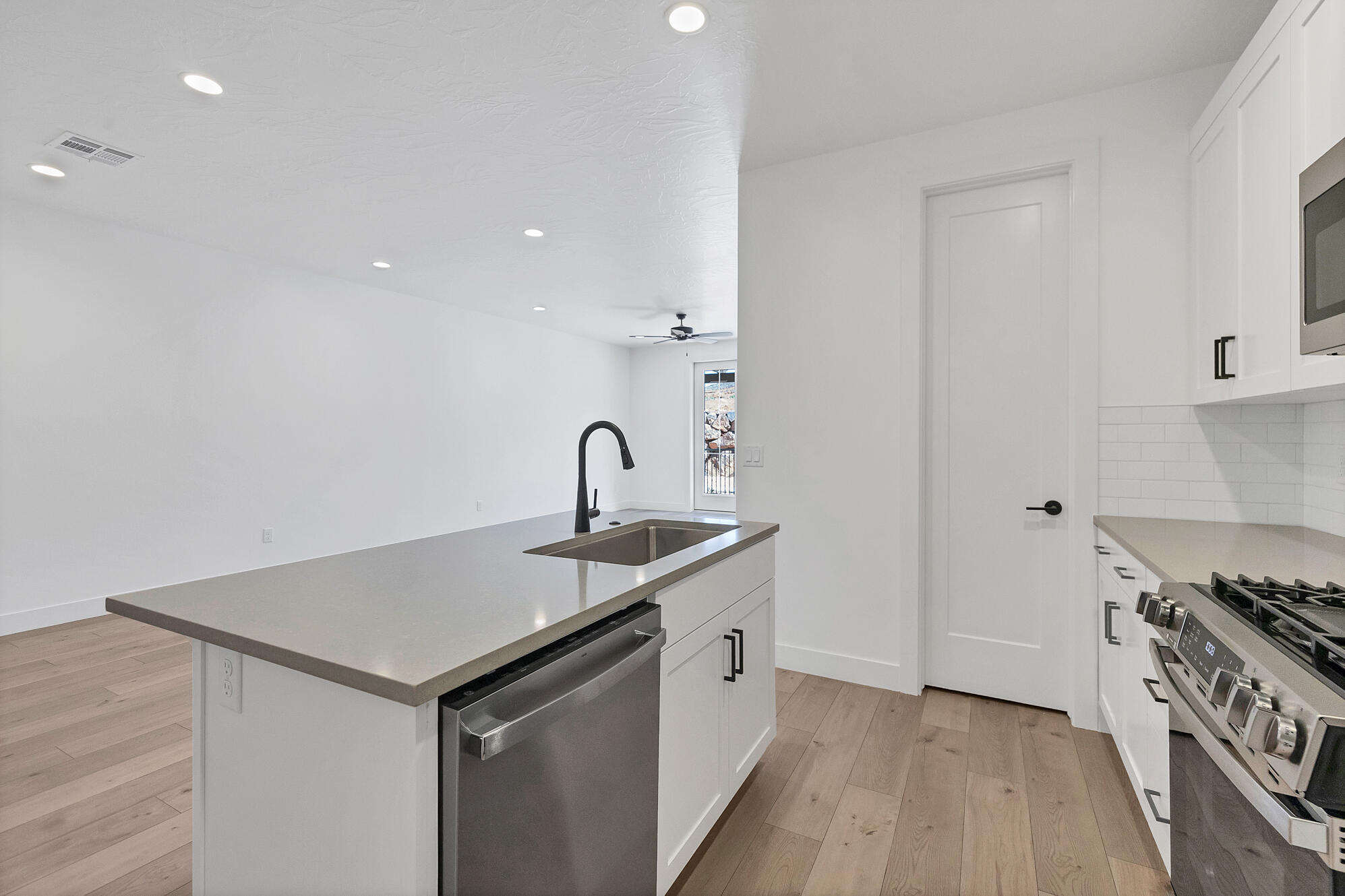 SENDERA AT SIENNA HILLS - Residential