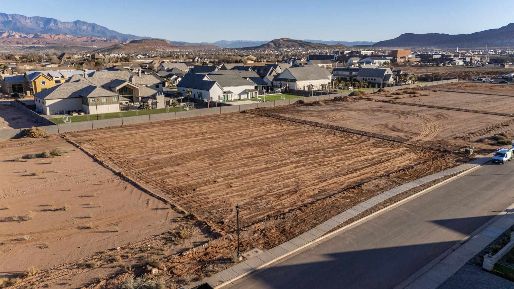 CRIMSON RANCH ESTATES - Land