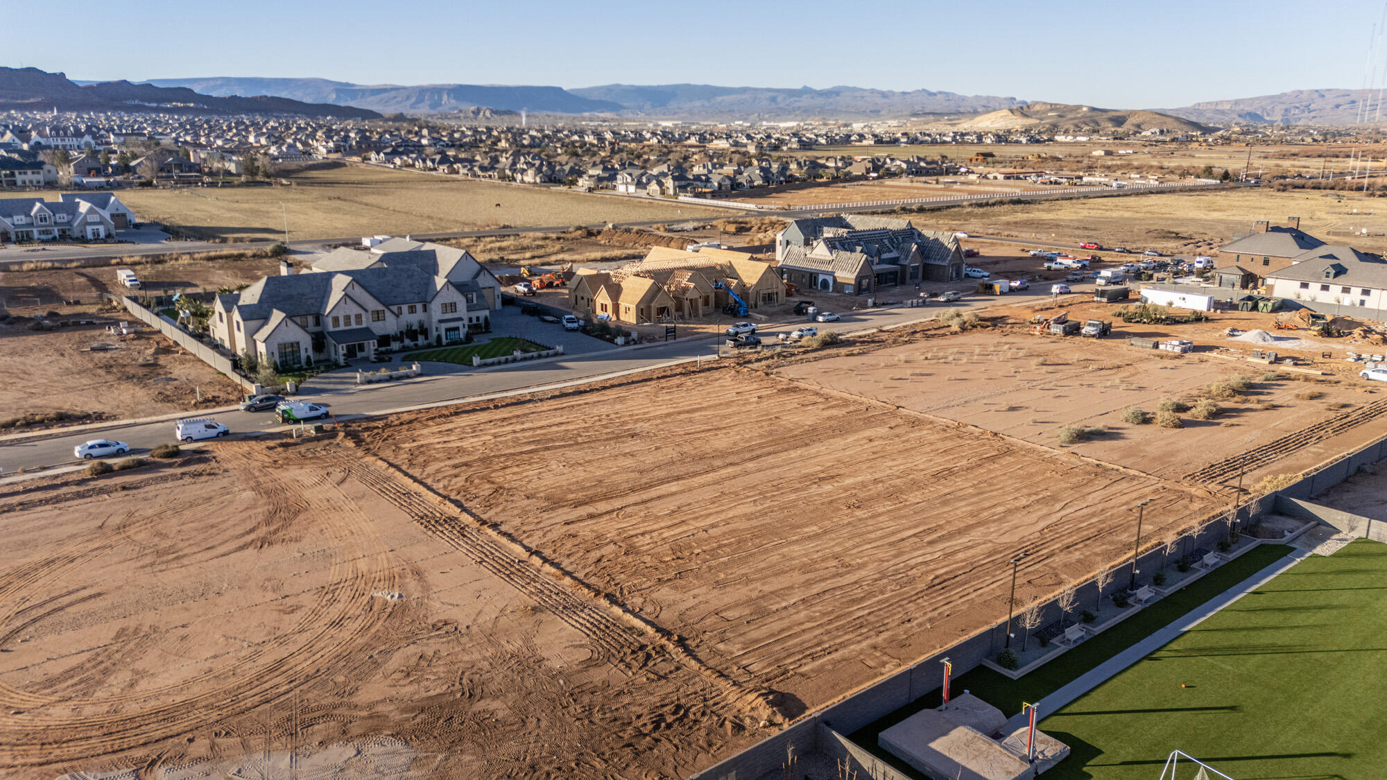 CRIMSON RANCH ESTATES - Land