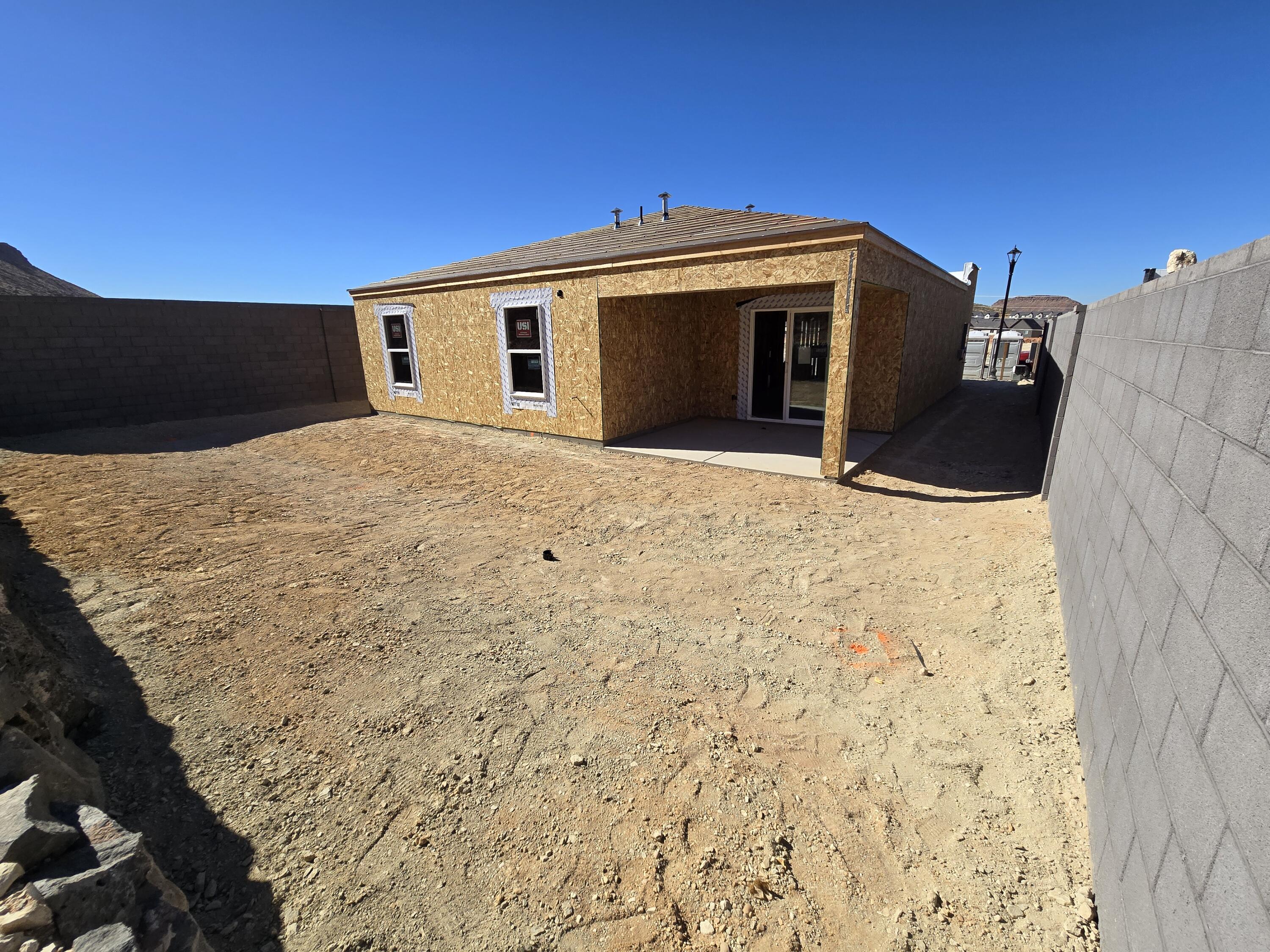 STANDING ROCK WEST AT LONG VALLEY - Residential