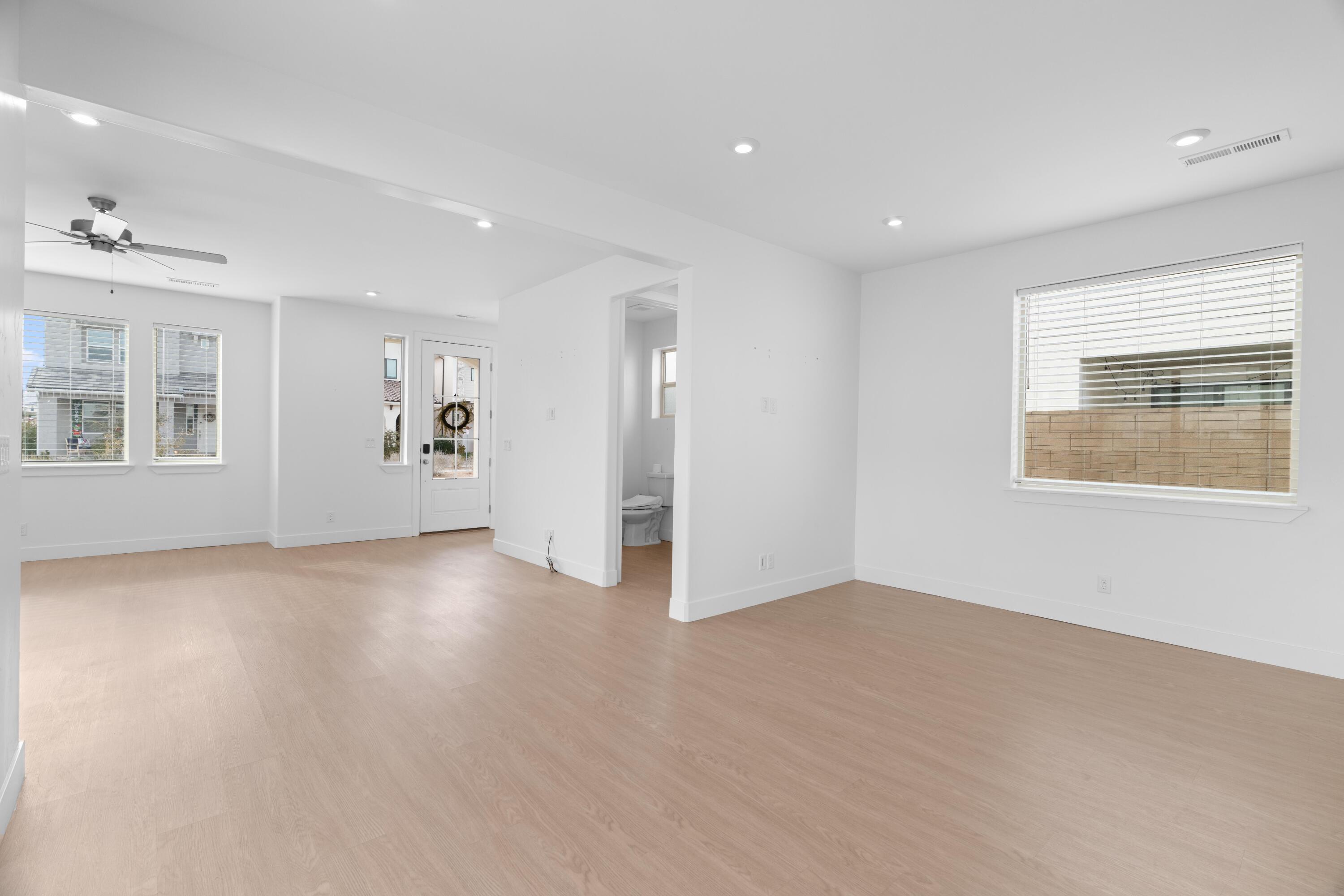 AUBURN HILLS - Residential