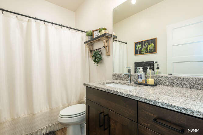 WARNER GATEWAY - Residential