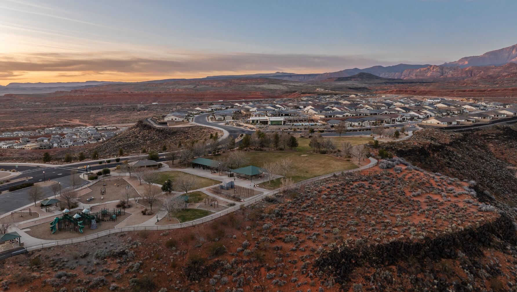 SOLIS AT CORAL CANYON - Residential