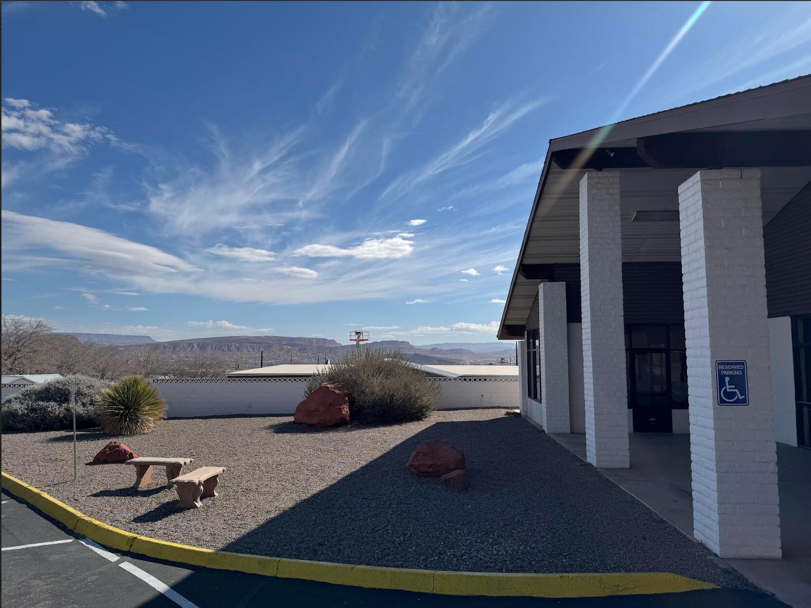 CANYON BREEZE RV RESORT - Residential