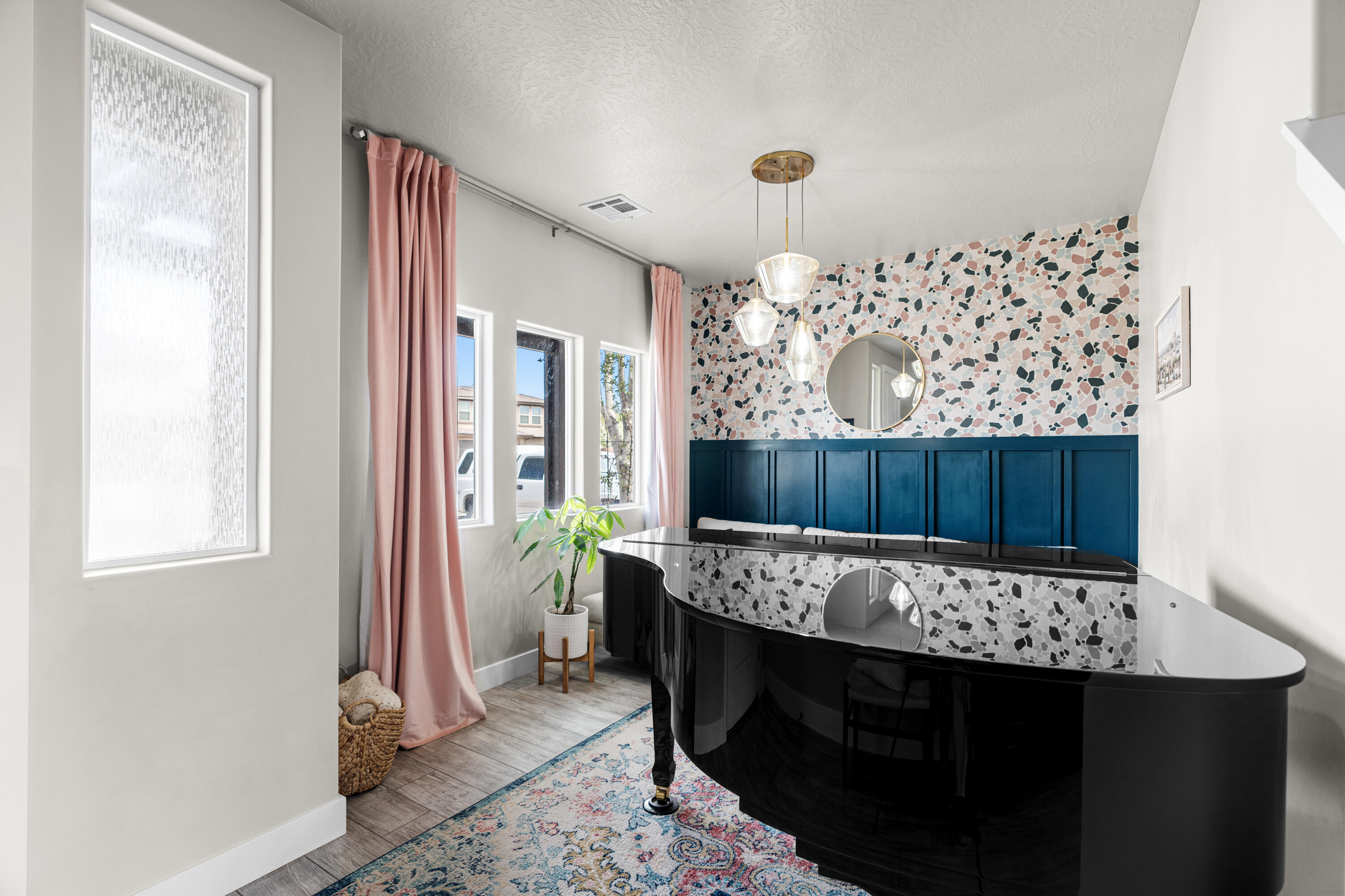 DESERT RIDGE - Residential