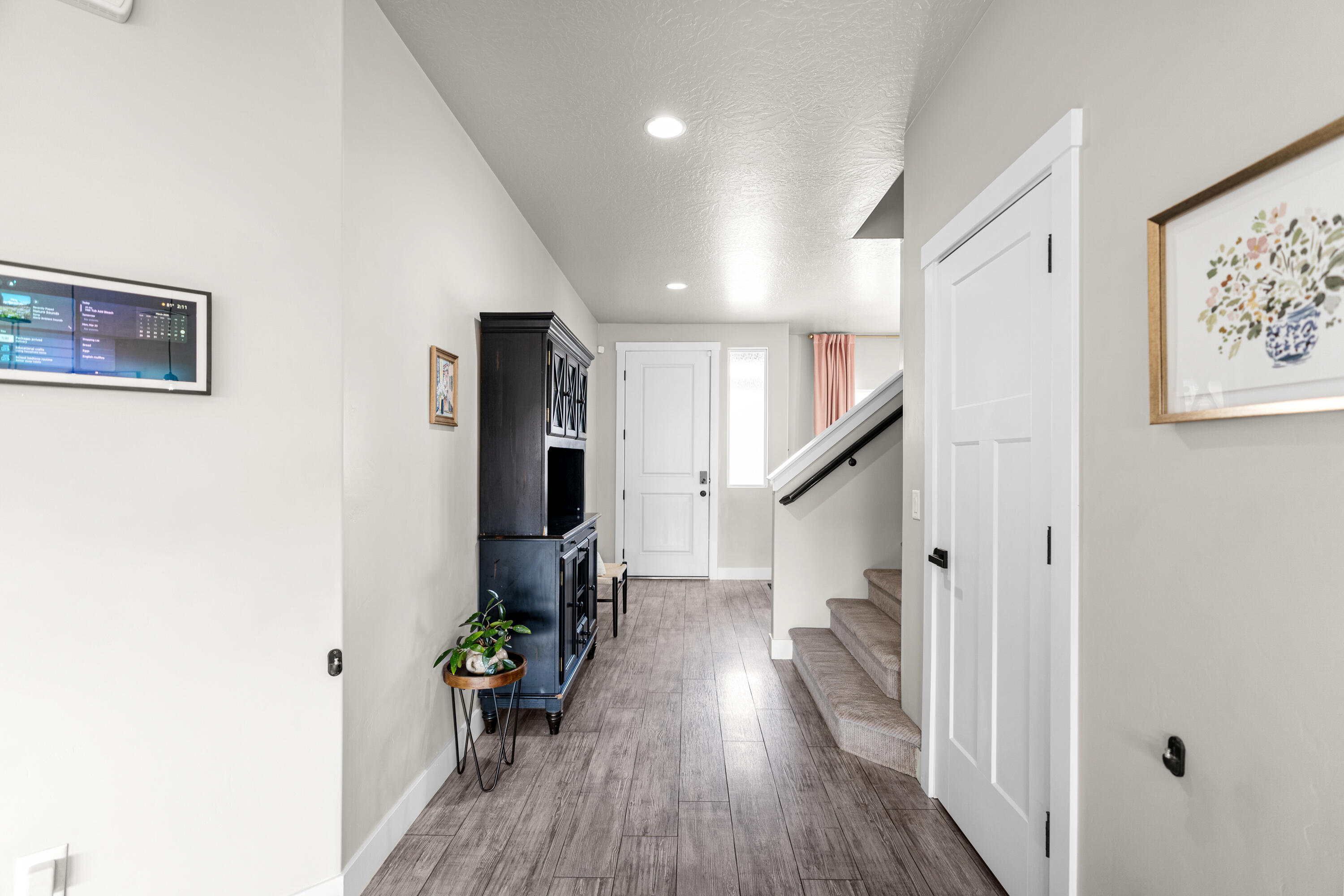 DESERT RIDGE - Residential