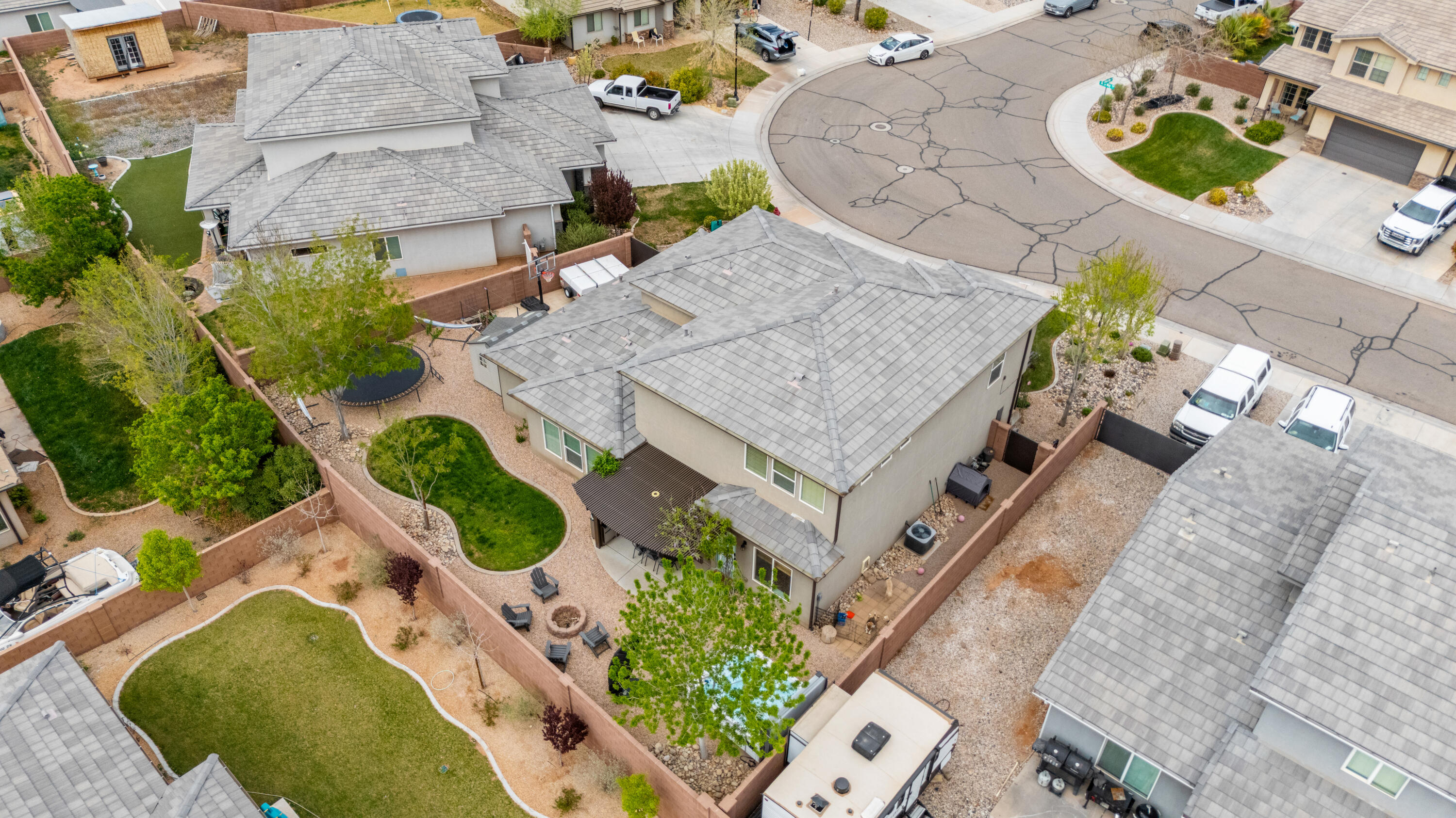 DESERT RIDGE - Residential