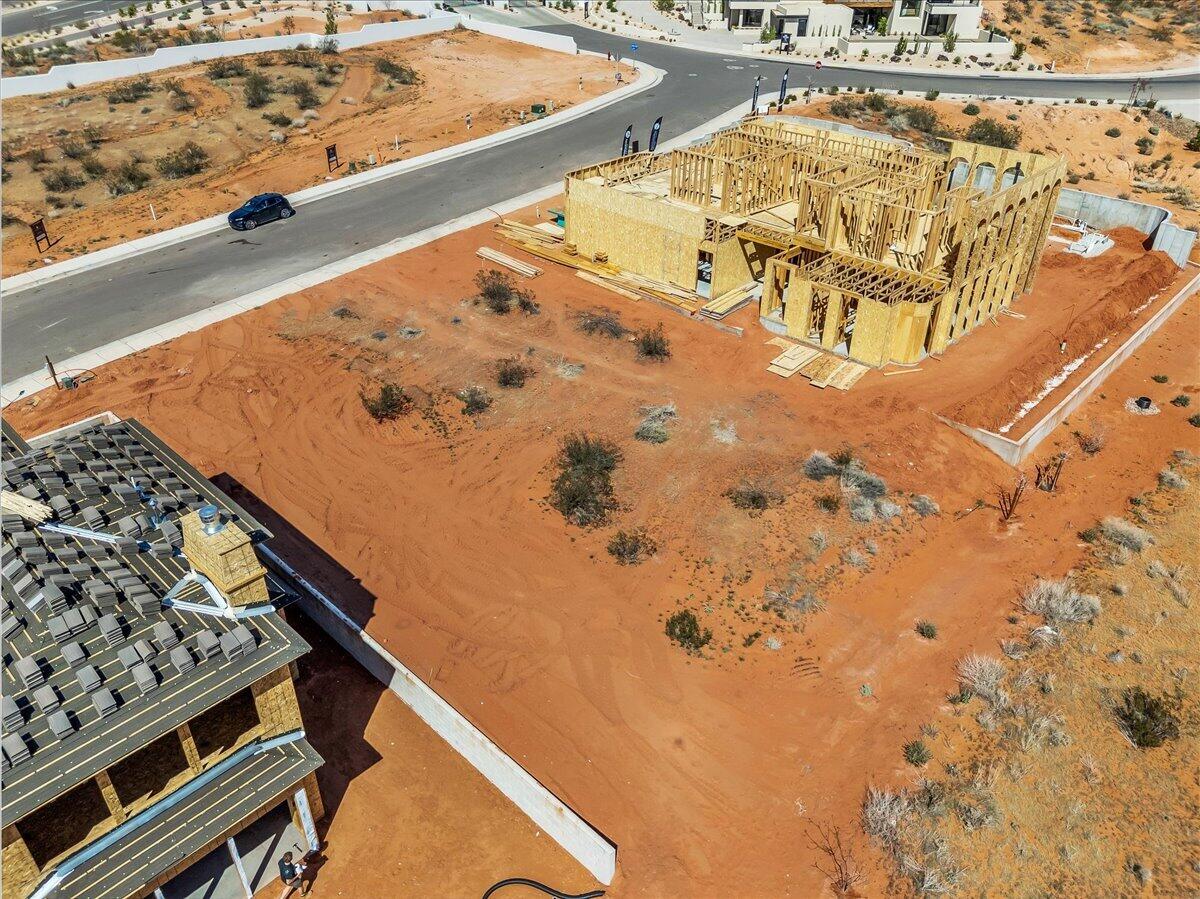 SOLENTE VILLAGE - Land