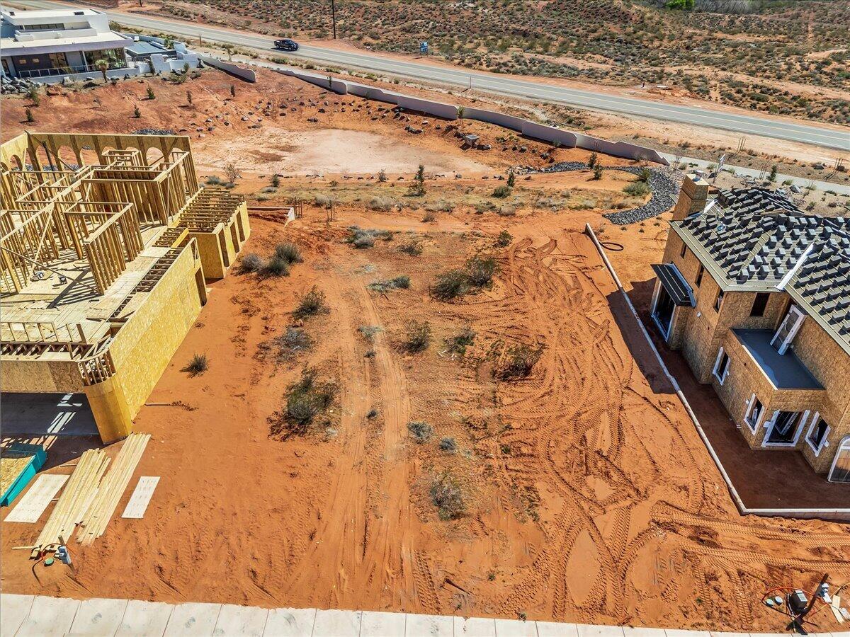 SOLENTE VILLAGE - Land