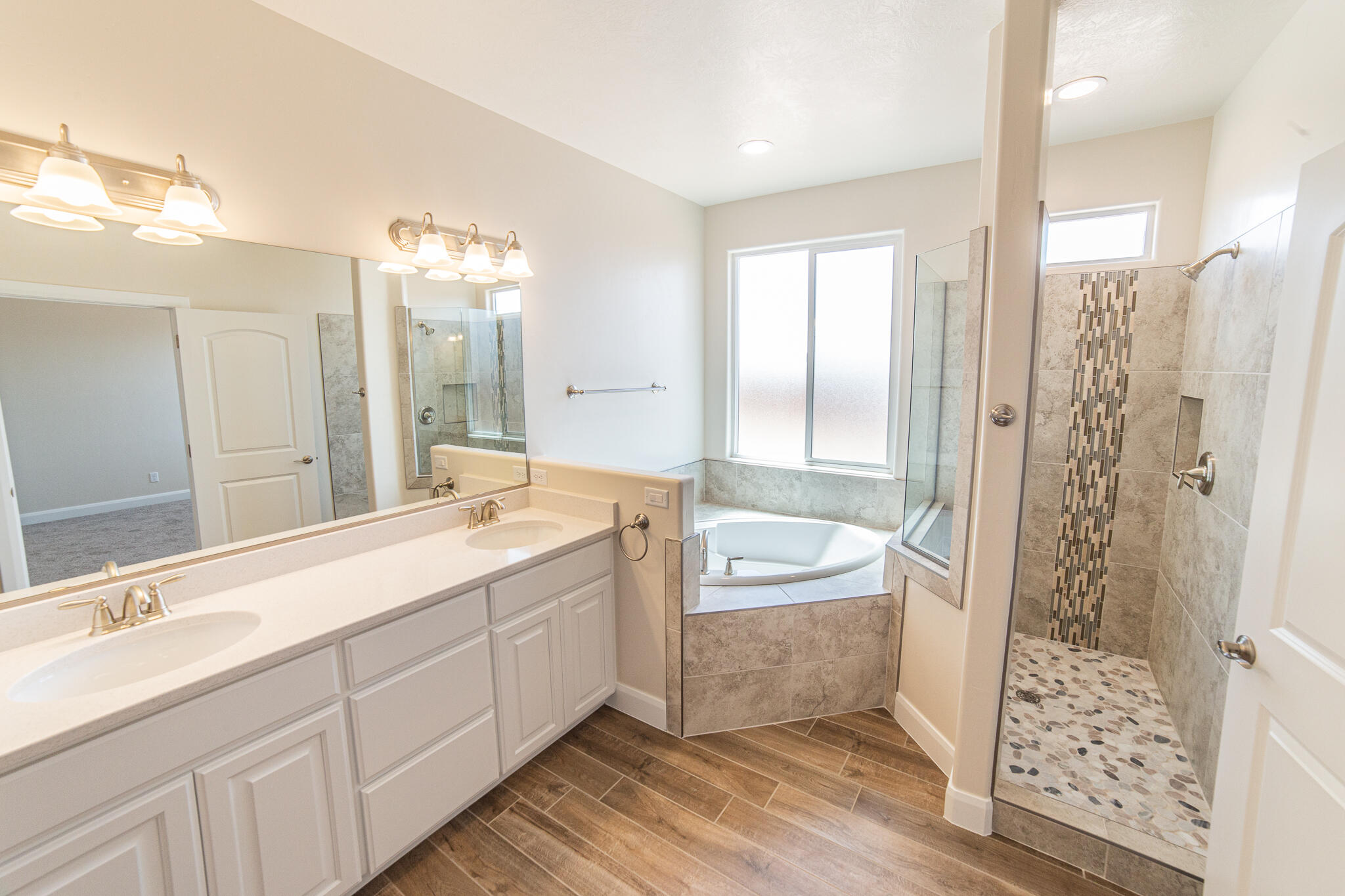 SKY VALLEY - Residential