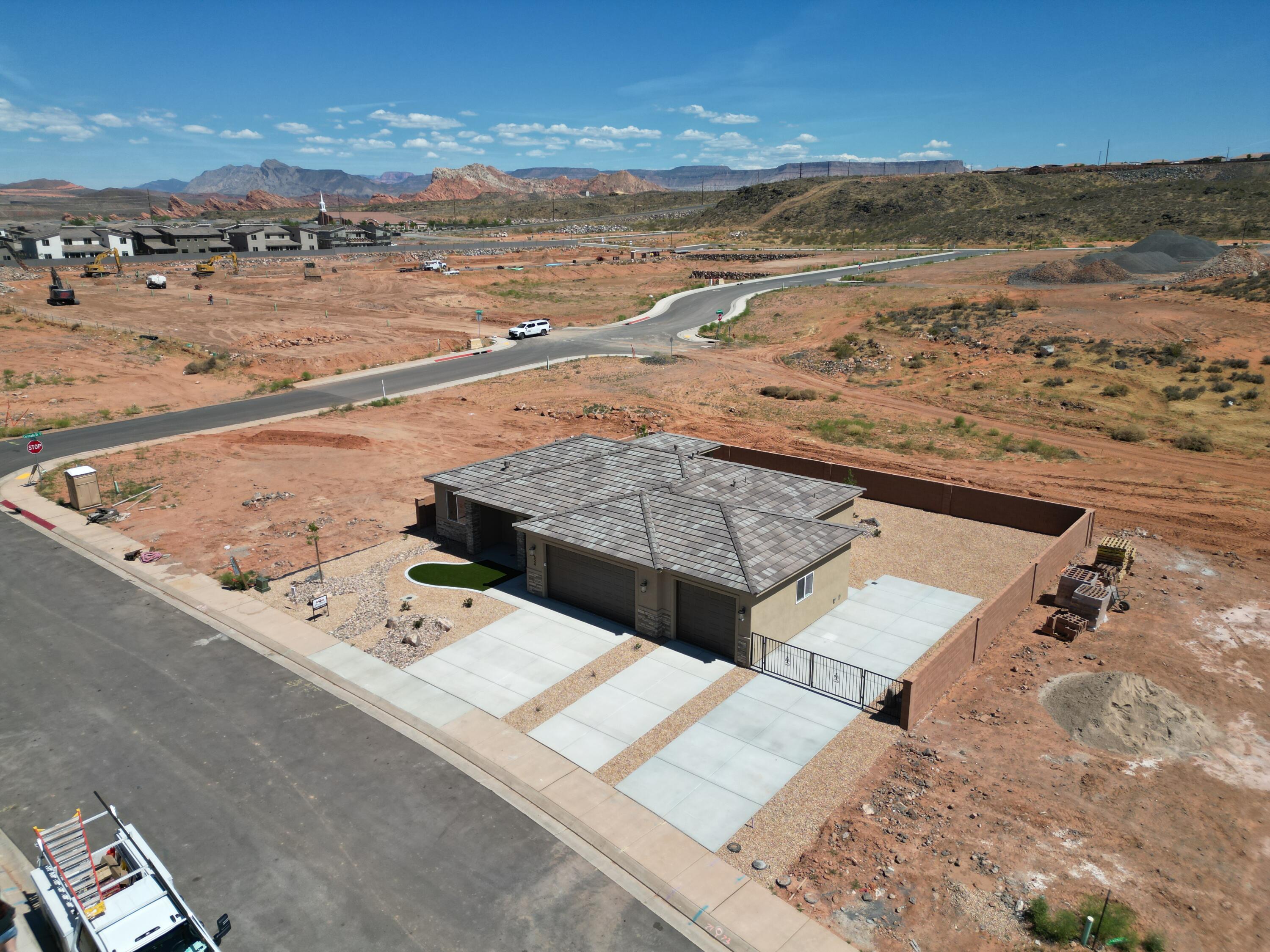 SKY VALLEY - Residential