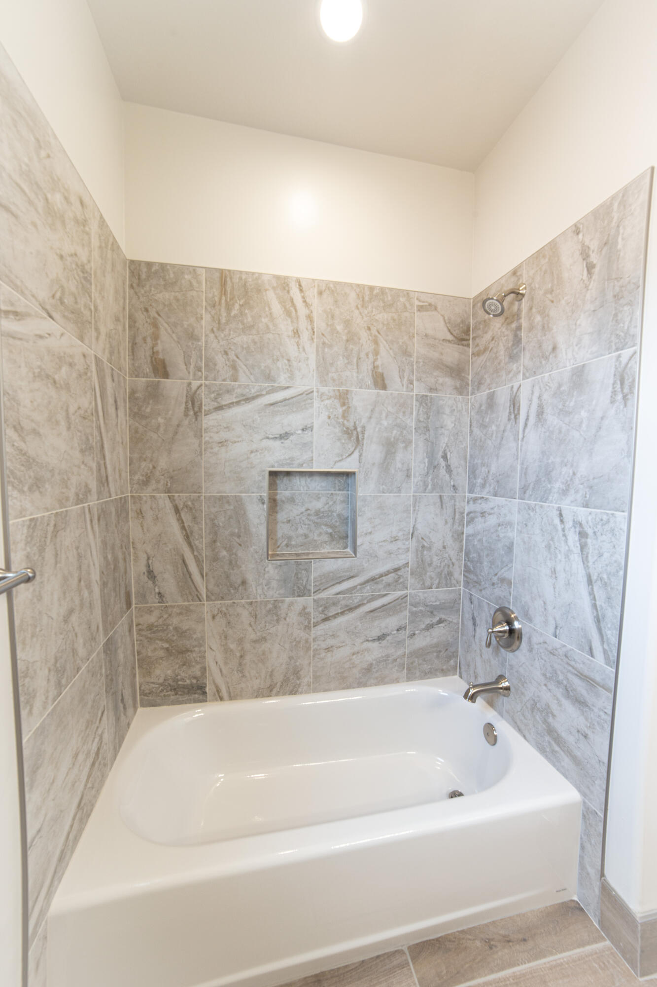 SKY VALLEY - Residential