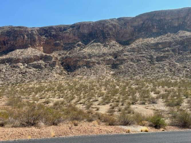 CLIFFDWELLER RANCH - Land