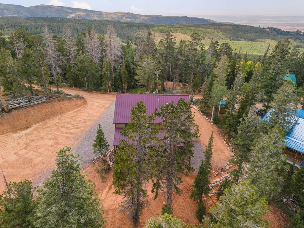 Photo of 1142 N Aspen DR, Brian Head, UT 84719 (MLS # 26-275160)