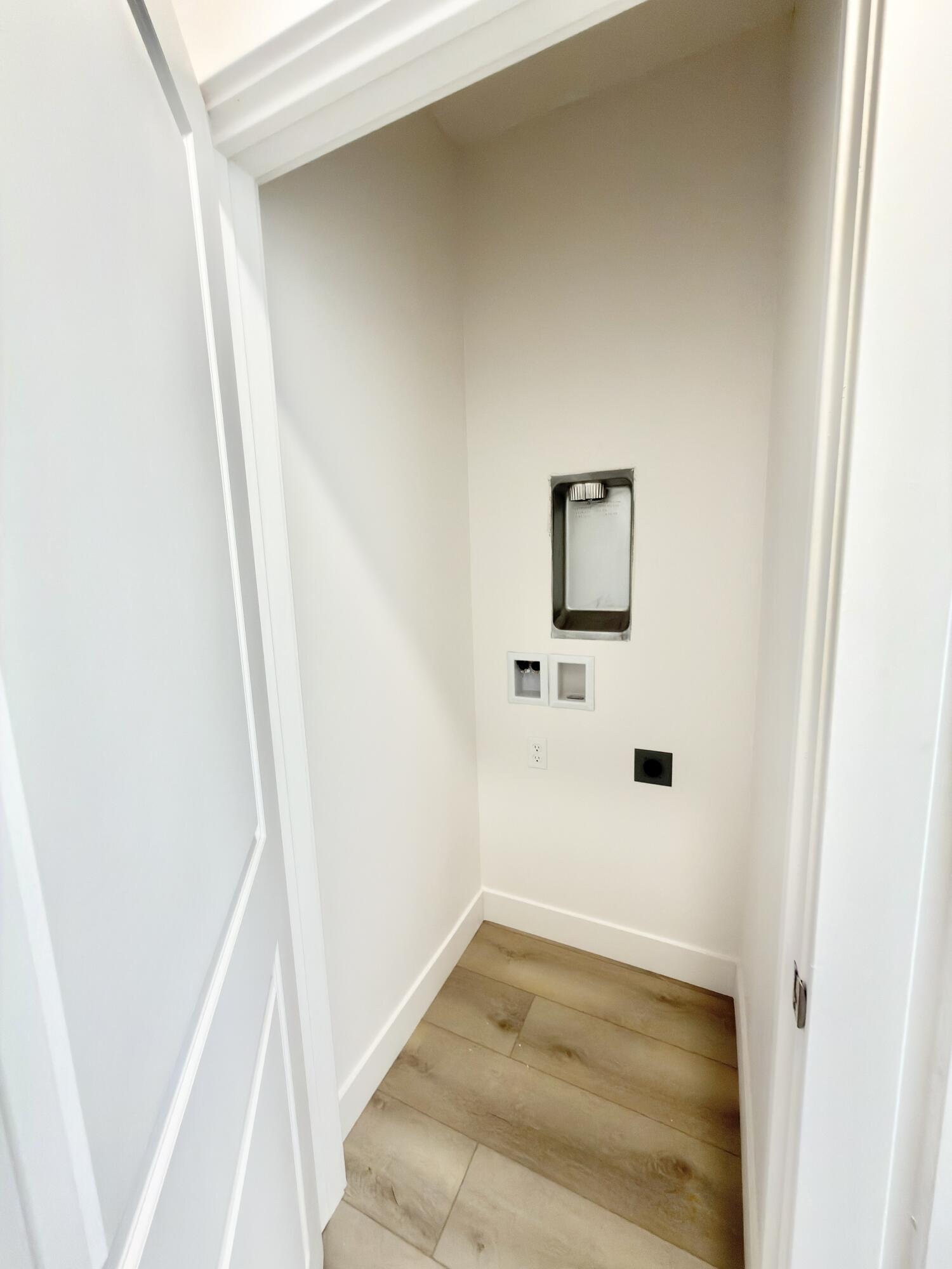 AUBURN HILLS - Residential