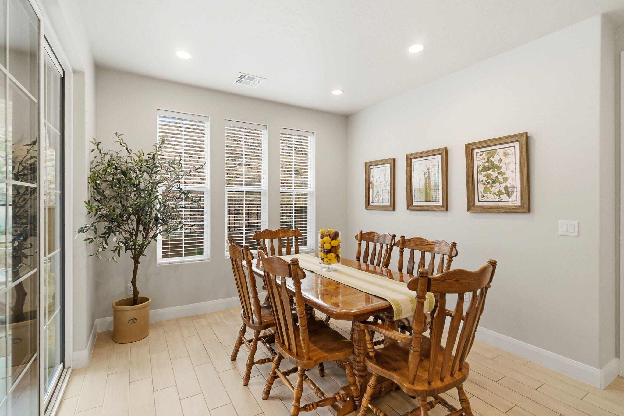 ESCONDIDO AT SIENNA HILLS - Residential