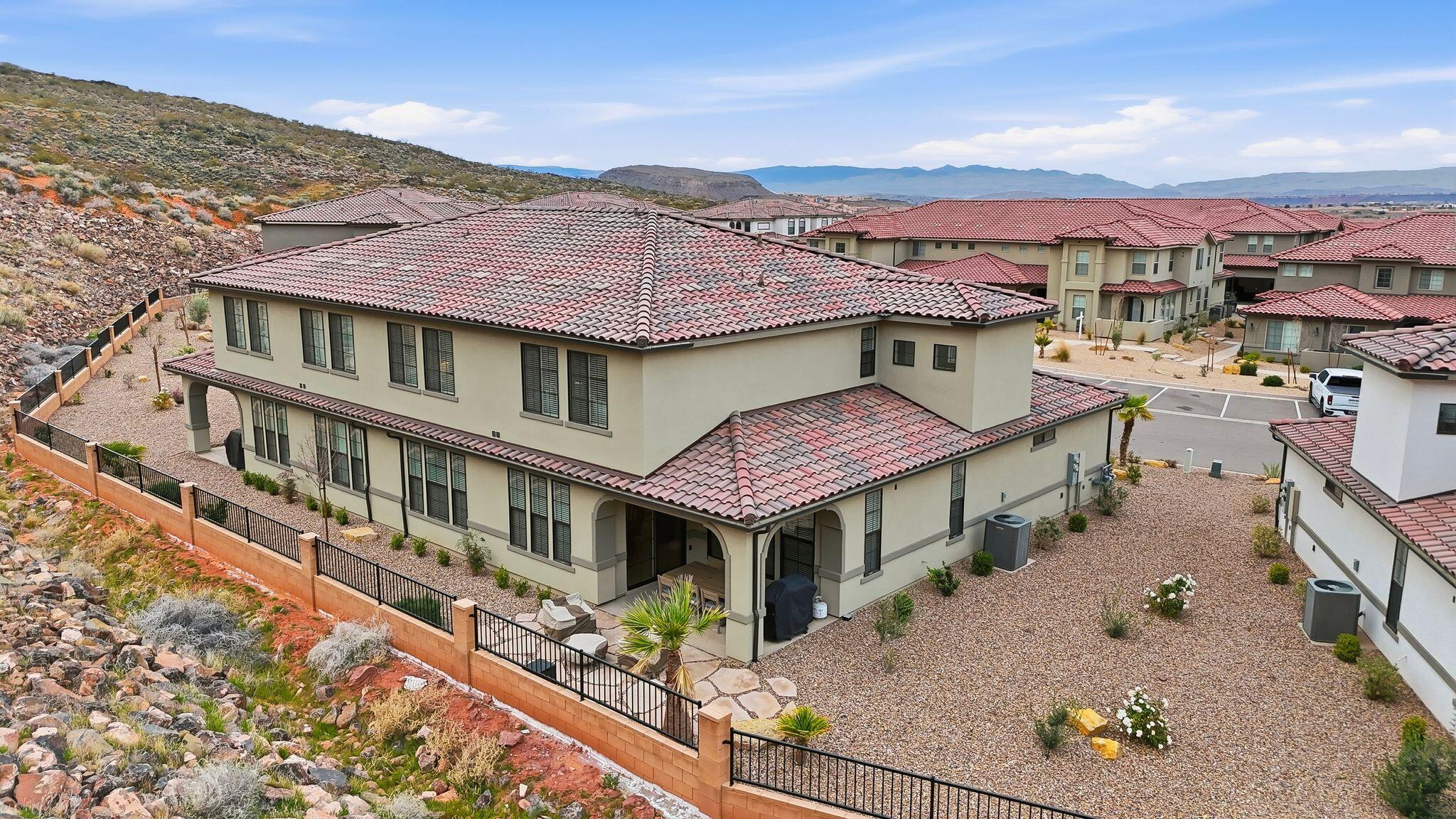 ESCONDIDO AT SIENNA HILLS - Residential