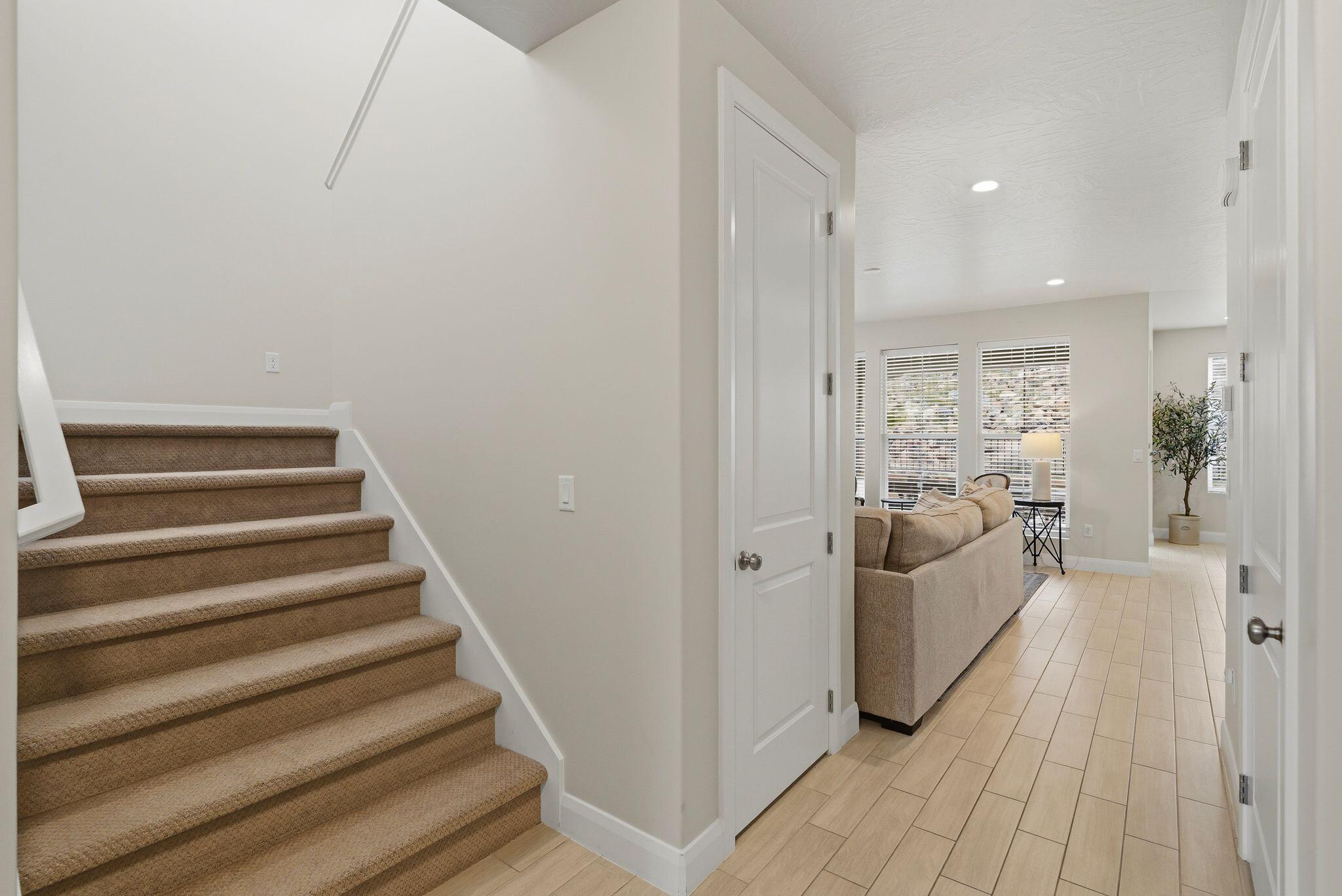 ESCONDIDO AT SIENNA HILLS - Residential