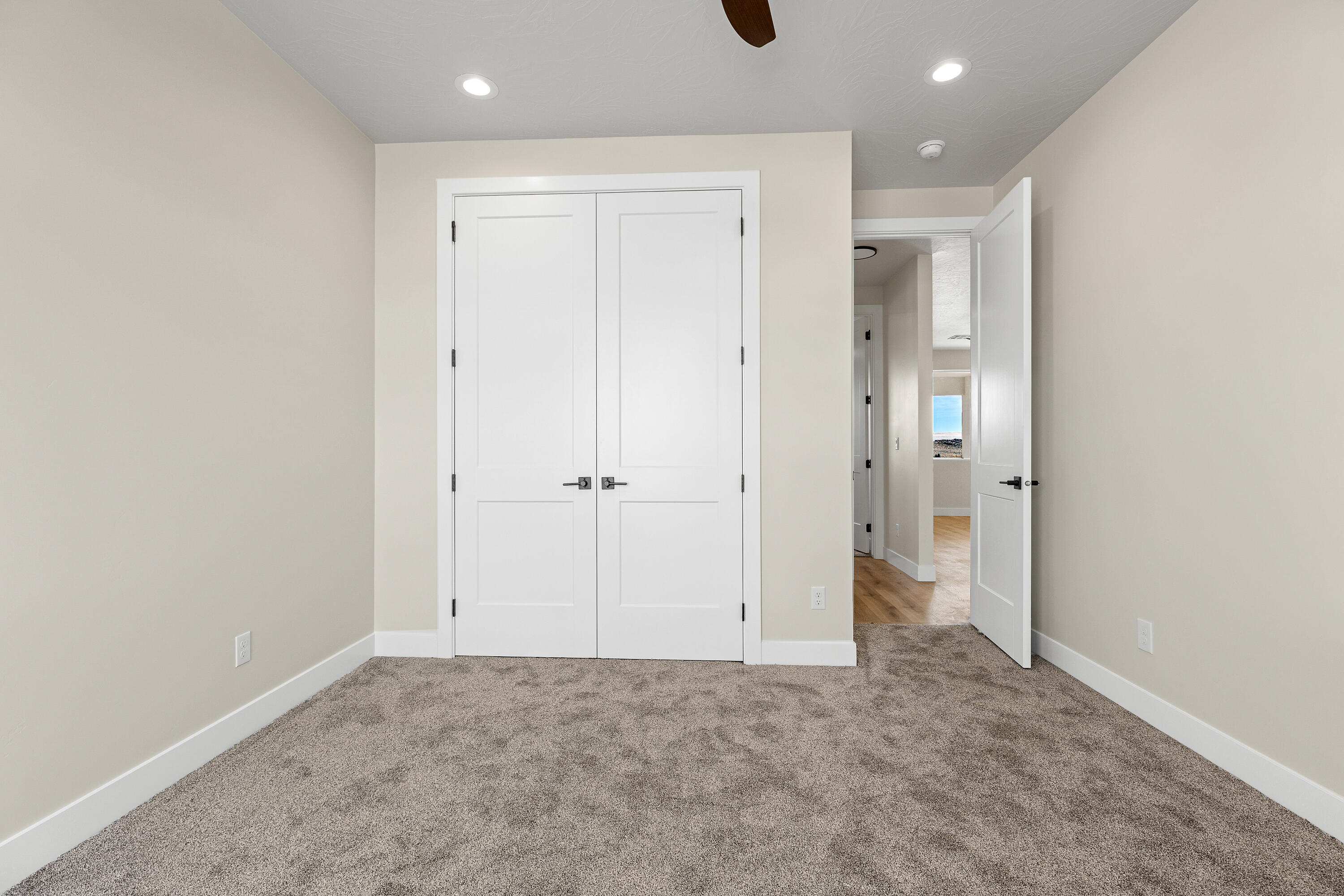 ESTATES AT BURKE SPRINGS - Residential