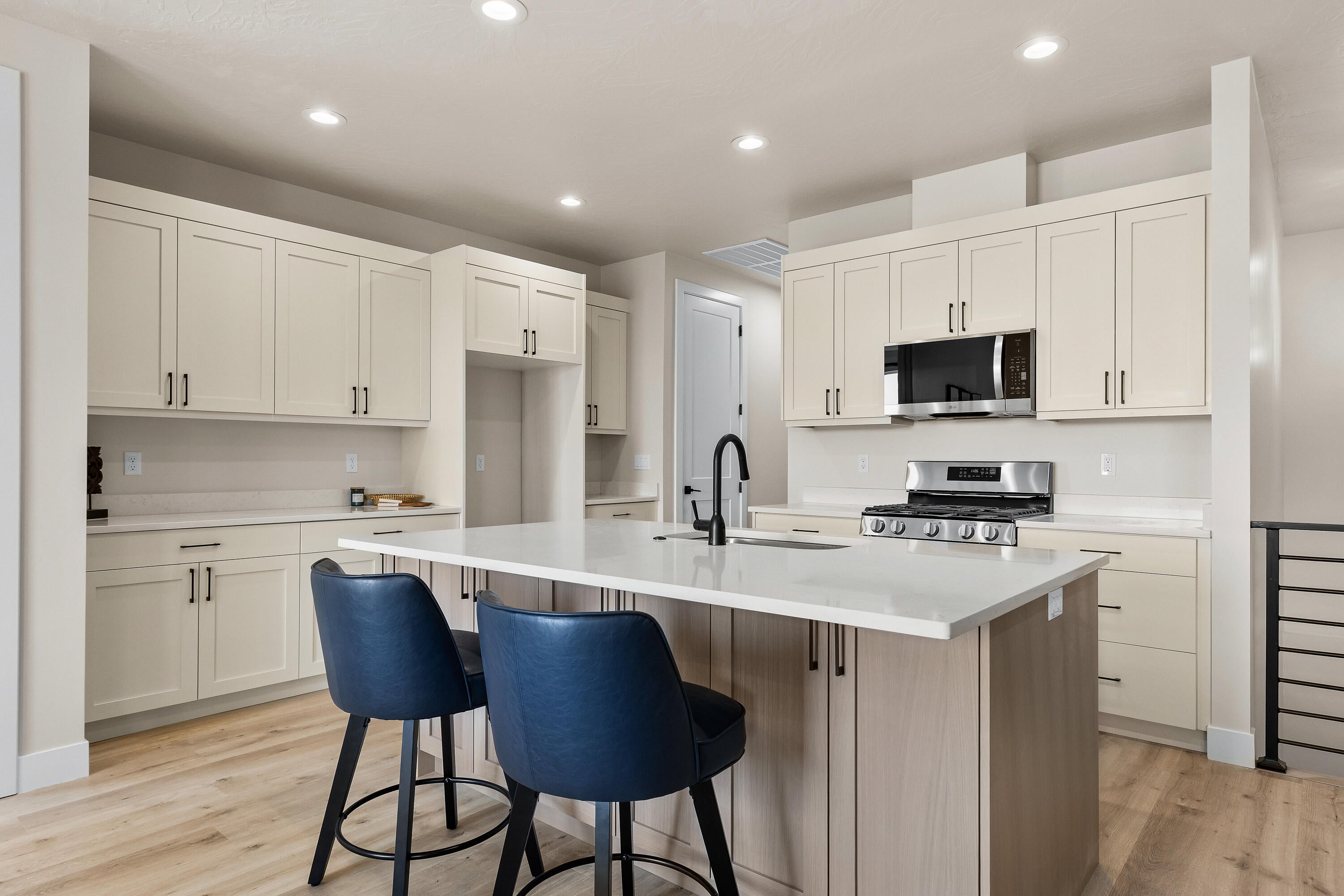 ESTATES AT BURKE SPRINGS - Residential