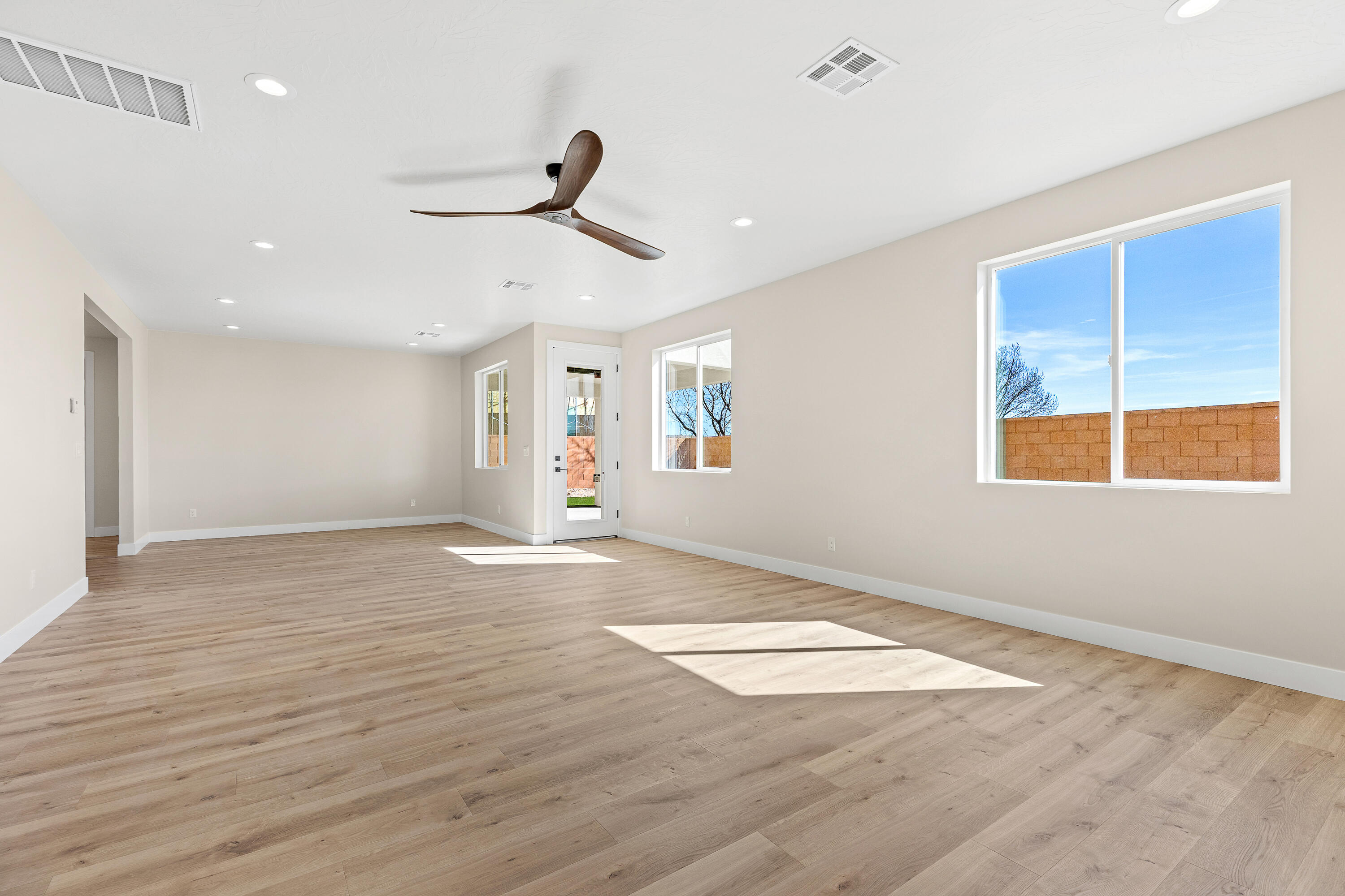 ESTATES AT BURKE SPRINGS - Residential