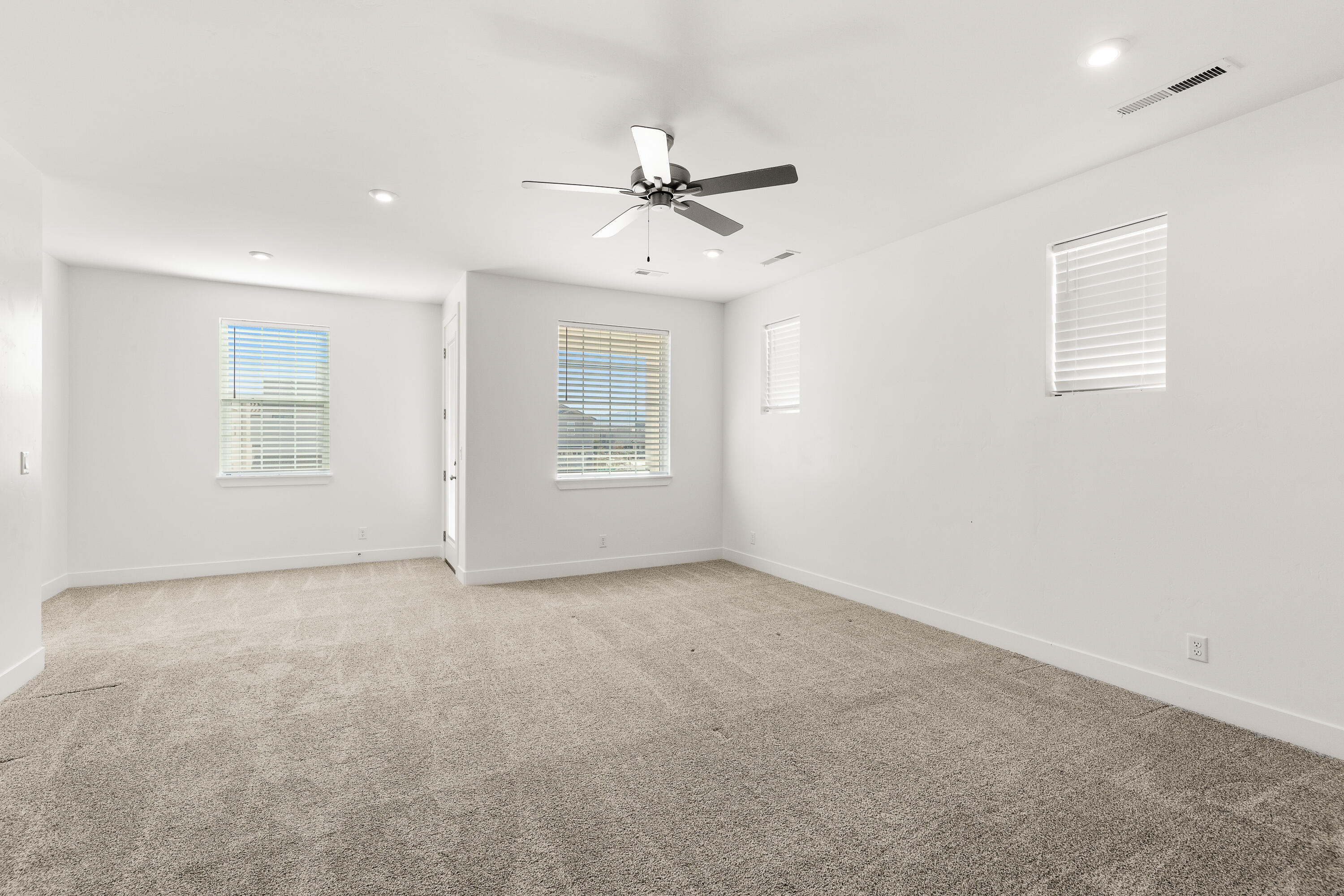 AUBURN HILLS - Residential