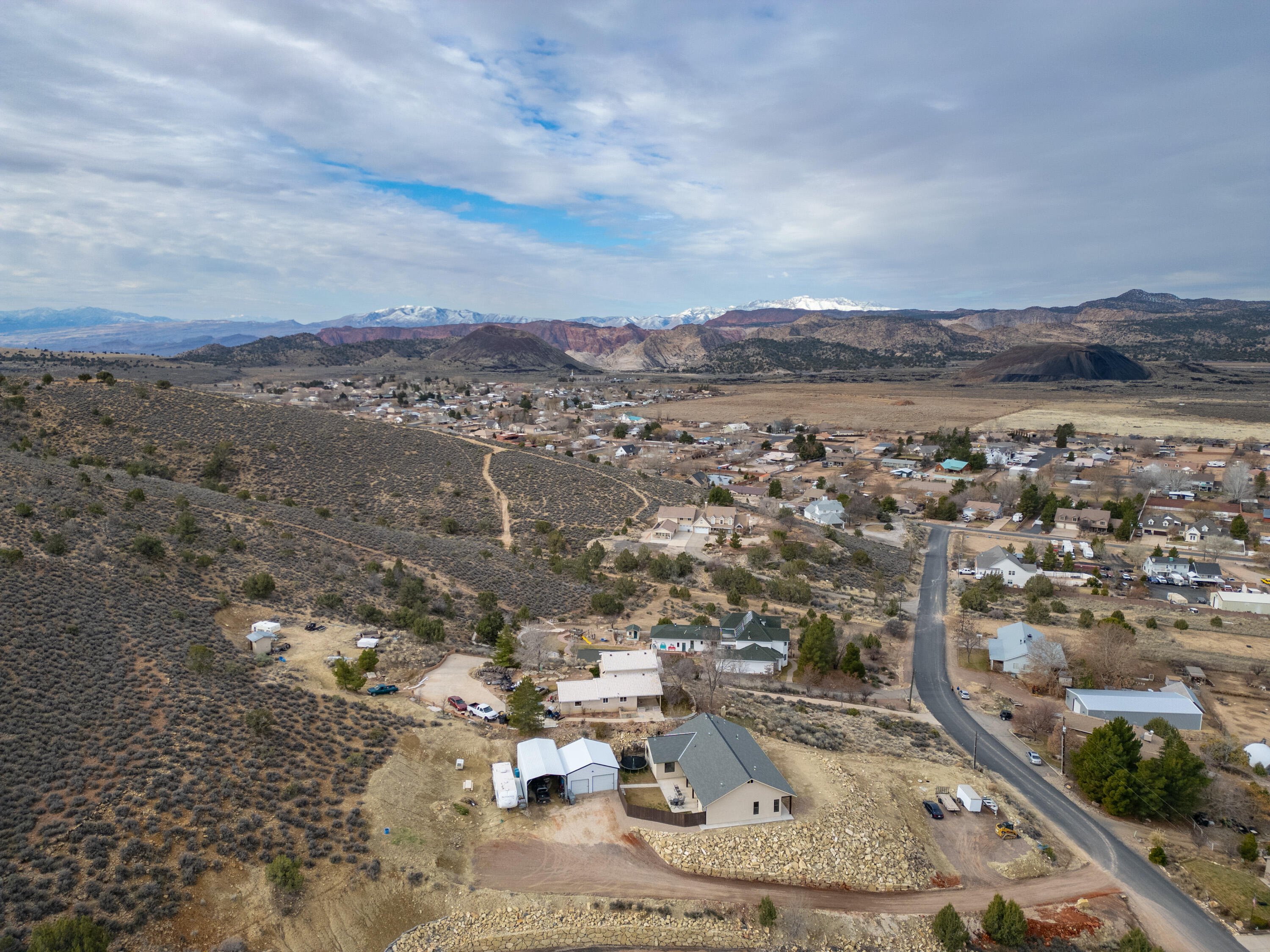 DIAMOND VALLEY ACRES - Residential