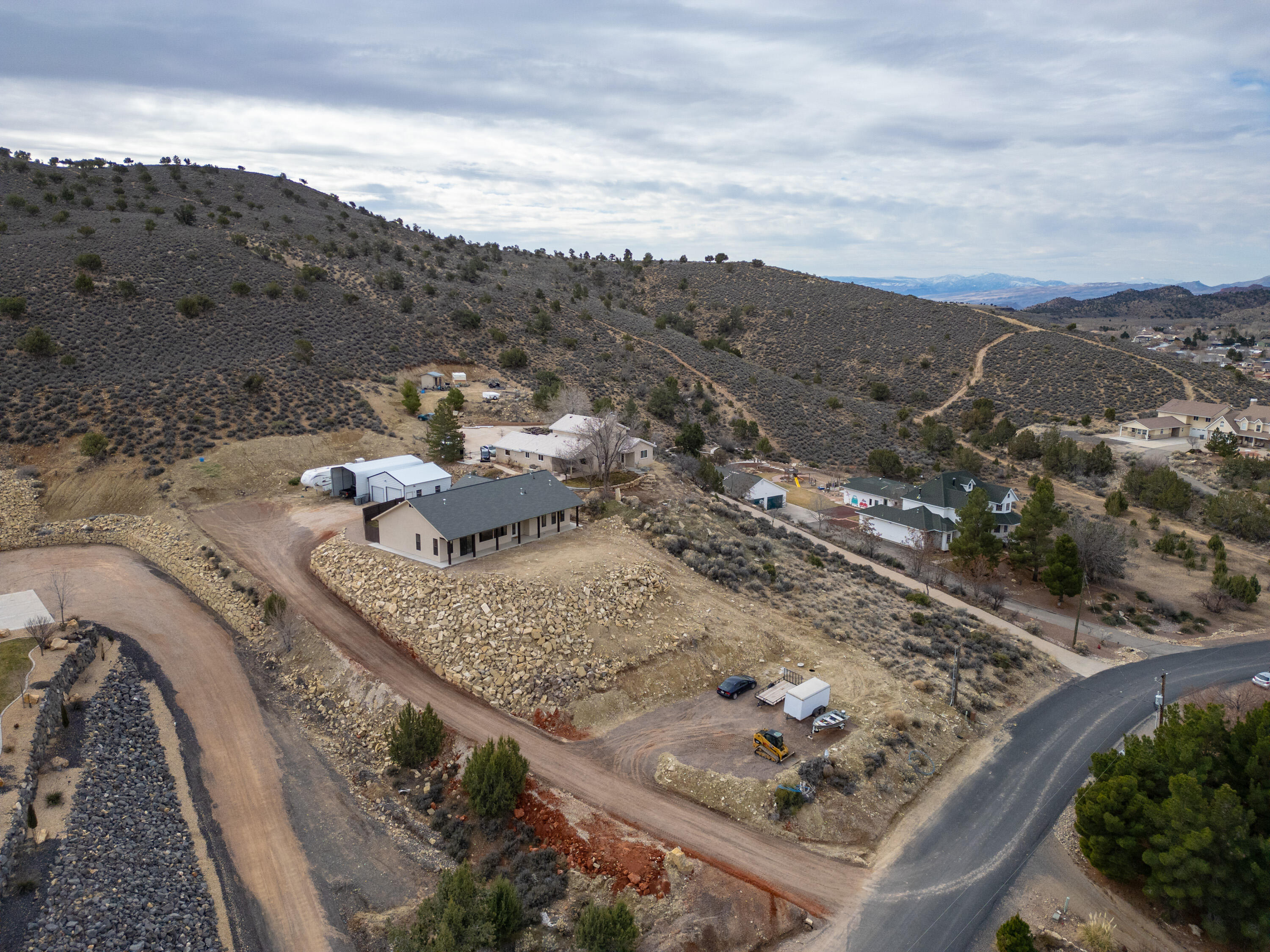 DIAMOND VALLEY ACRES - Residential