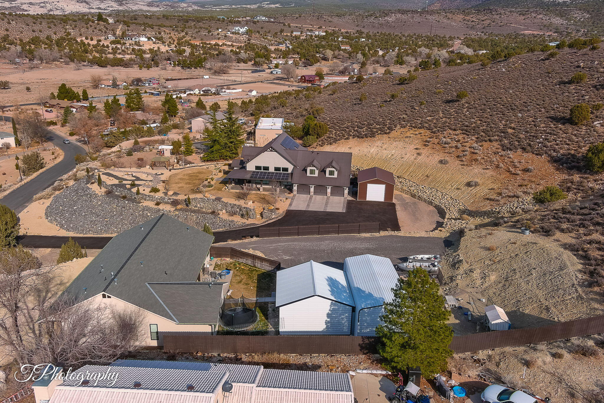 DIAMOND VALLEY ACRES - Residential