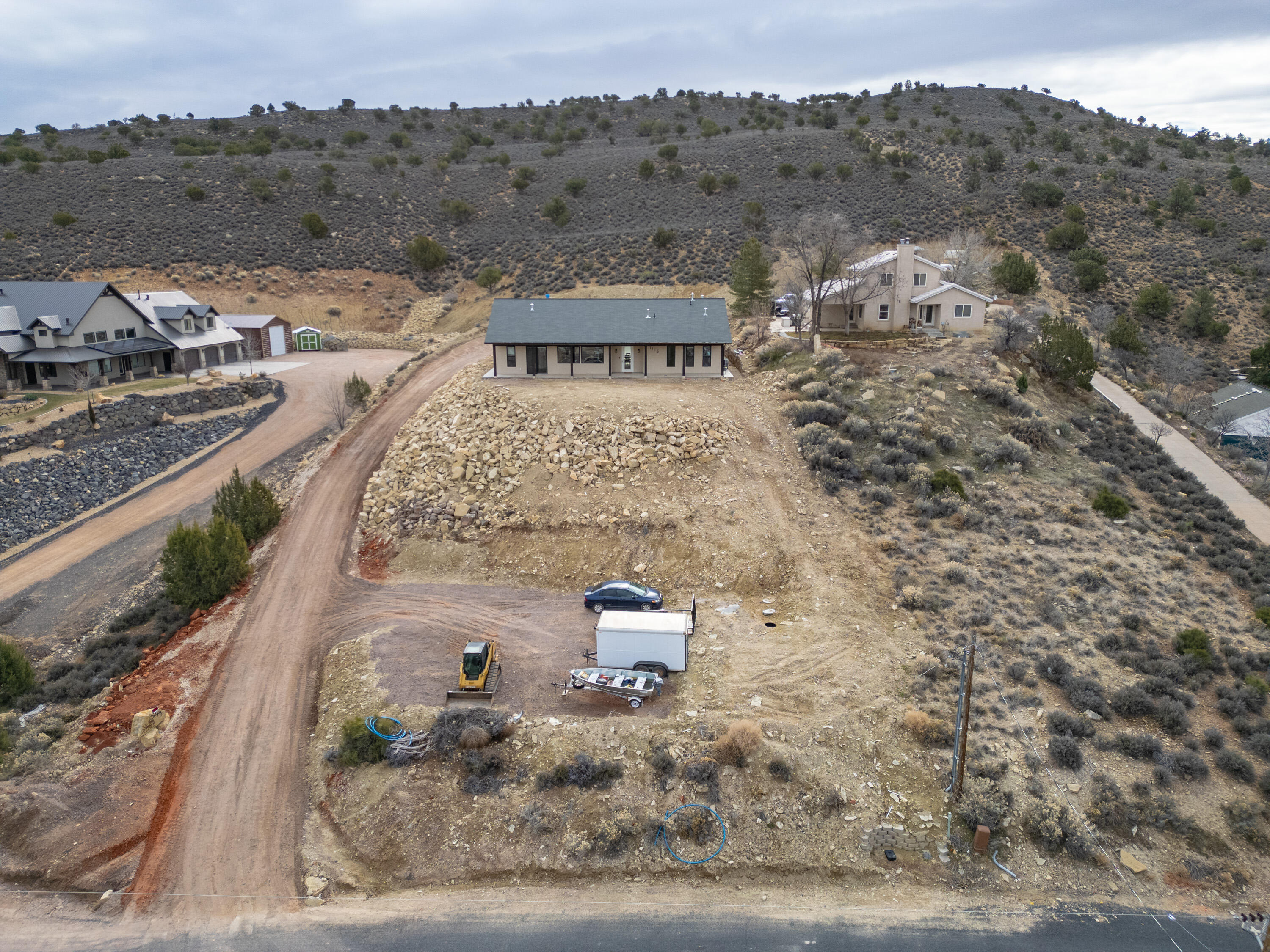 DIAMOND VALLEY ACRES - Residential