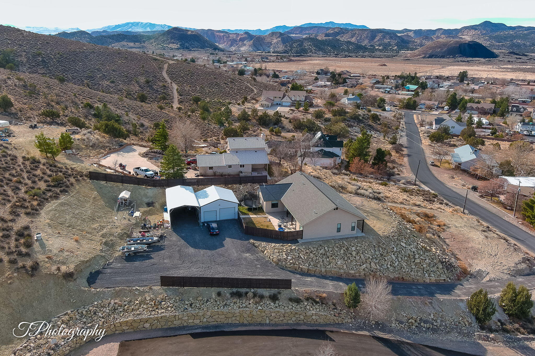 DIAMOND VALLEY ACRES - Residential