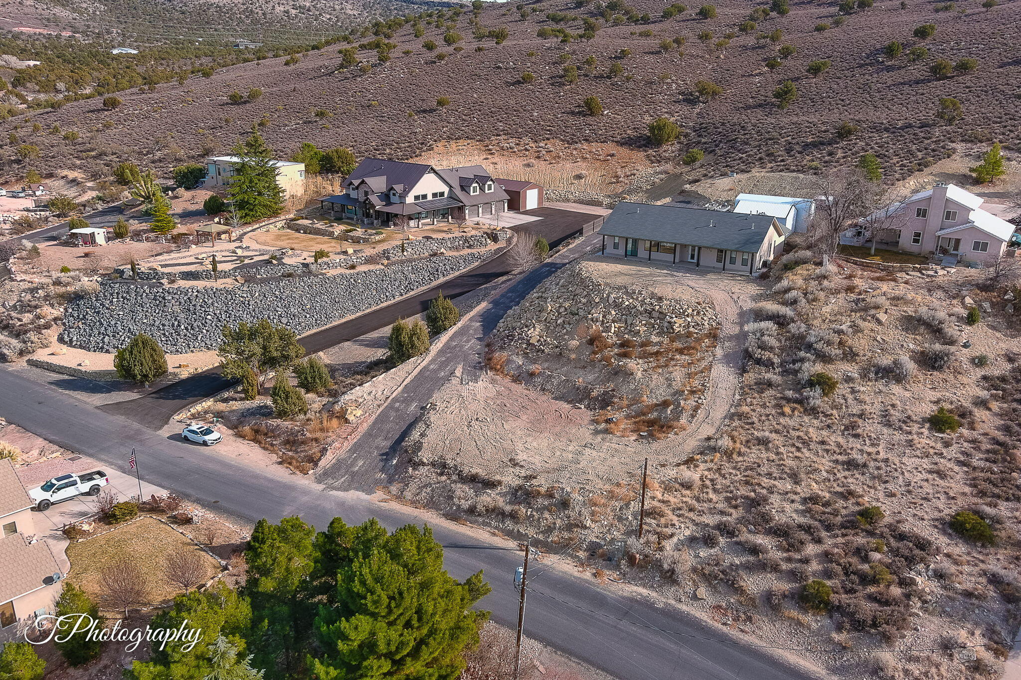 DIAMOND VALLEY ACRES - Residential