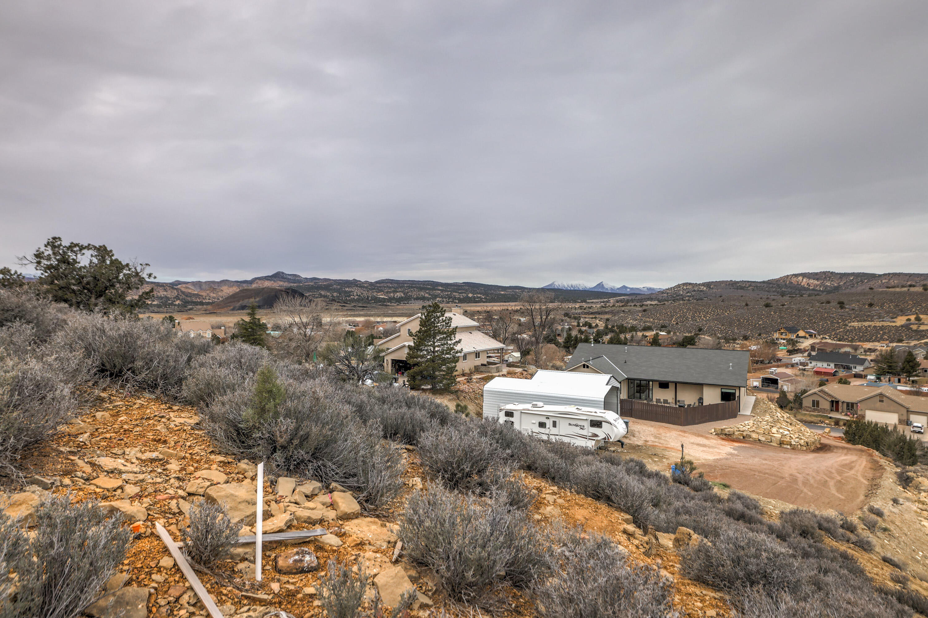 DIAMOND VALLEY ACRES - Residential