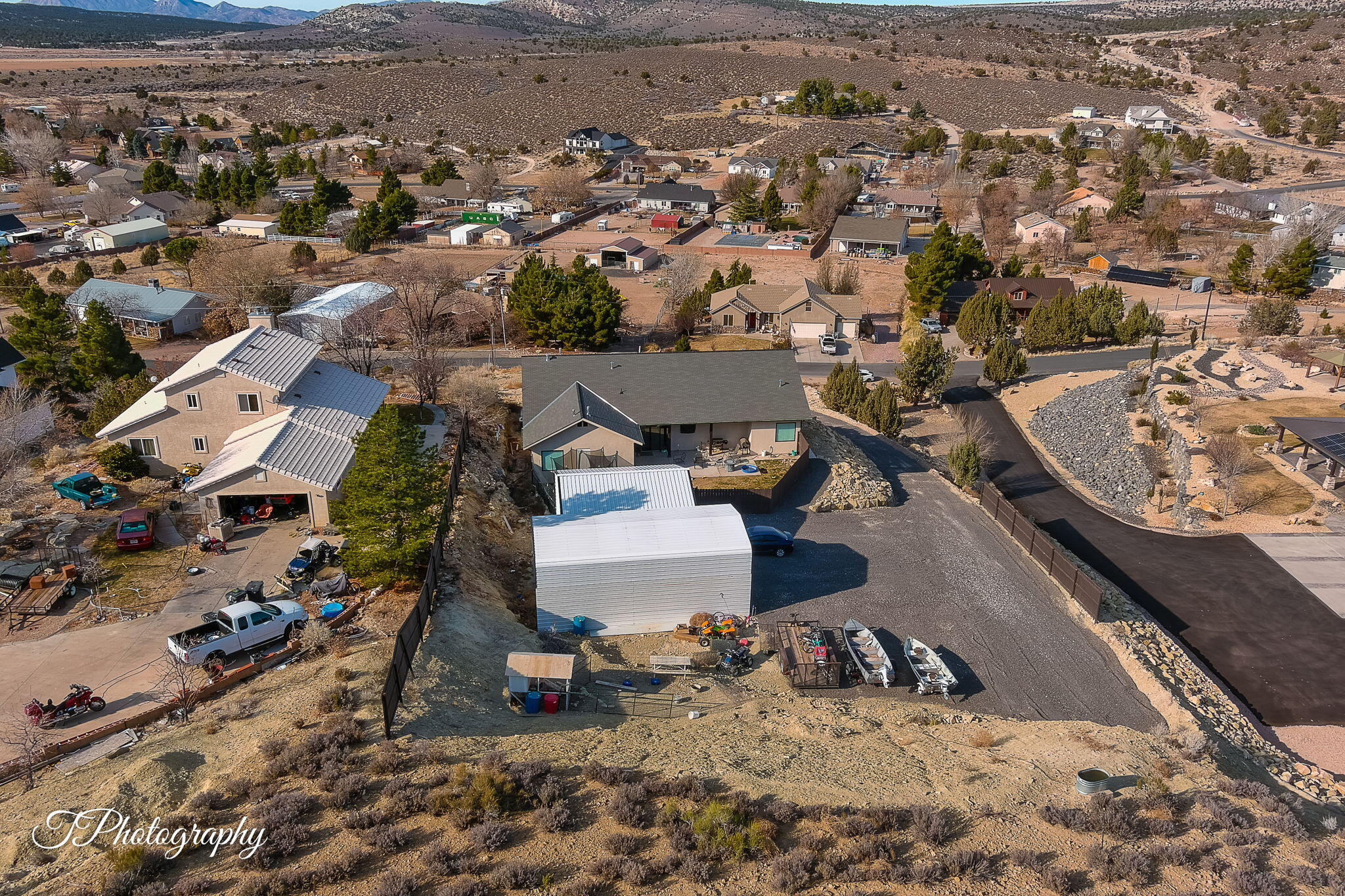 DIAMOND VALLEY ACRES - Residential