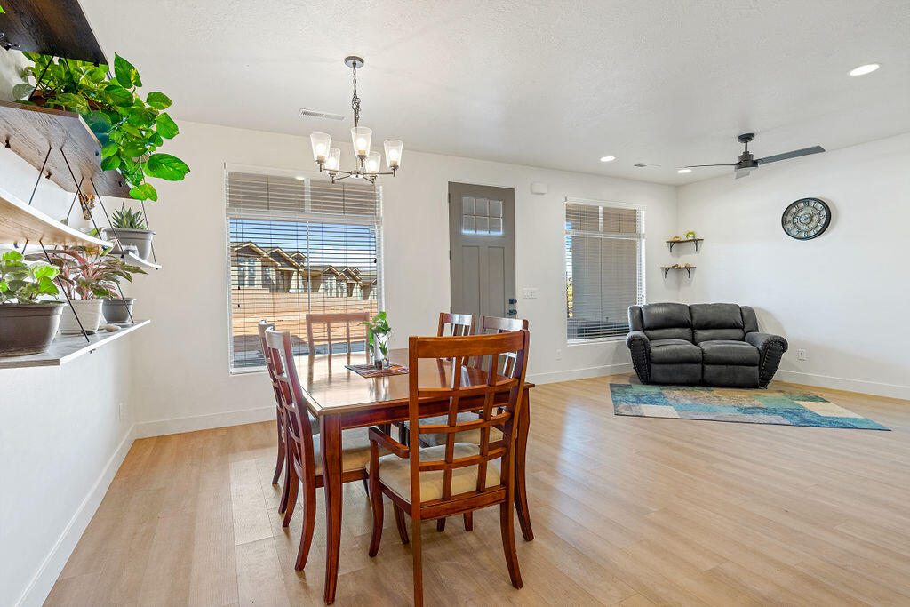 SAGE VILLAS - Residential