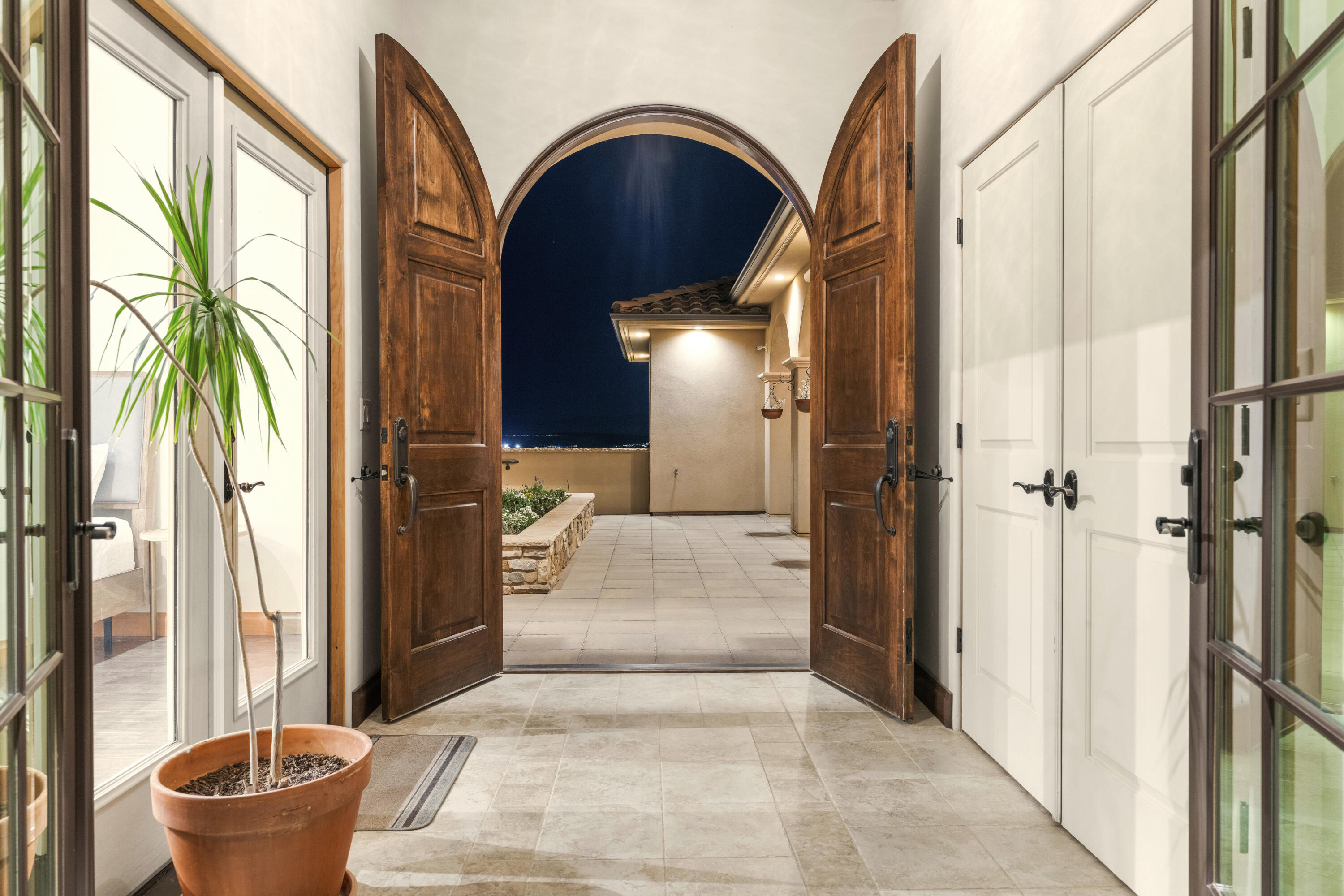 WESTGATE HILLS - Residential