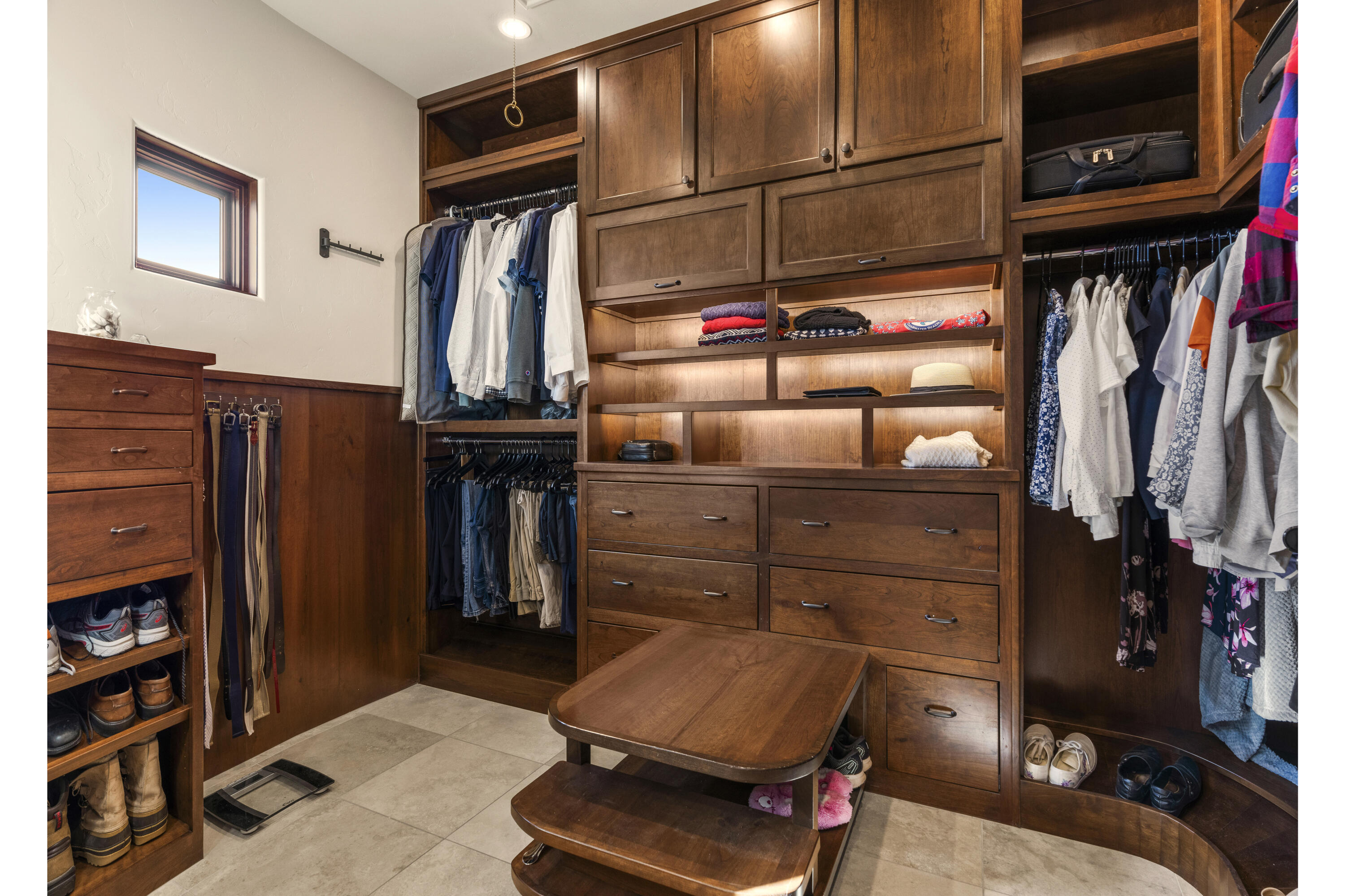 WESTGATE HILLS - Residential