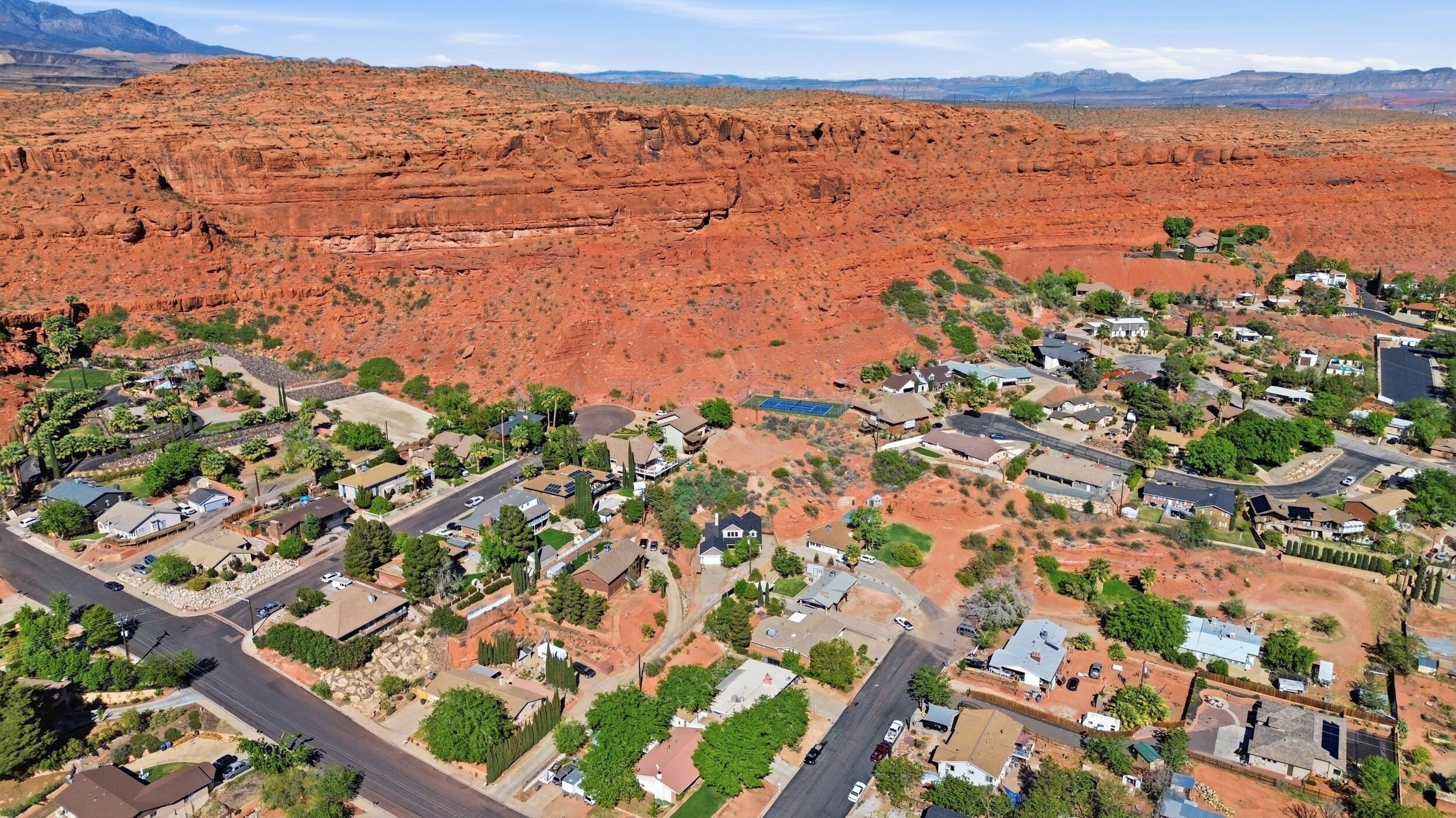 ST GEORGE TOWNSITE - Residential