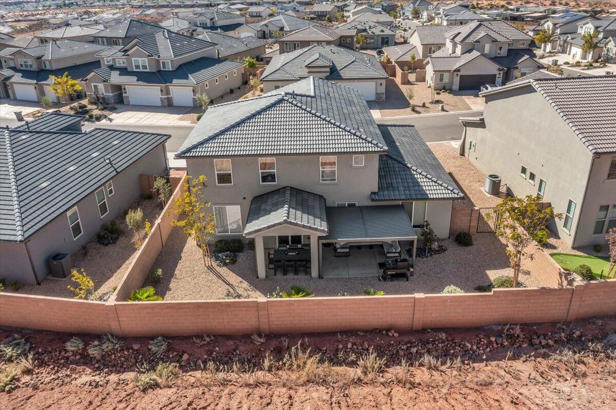 PASEOS AT SIENNA HILLS - Residential