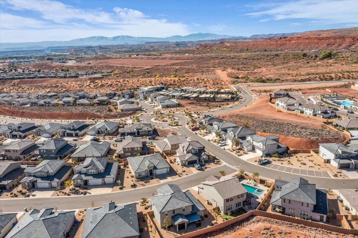 PASEOS AT SIENNA HILLS - Residential