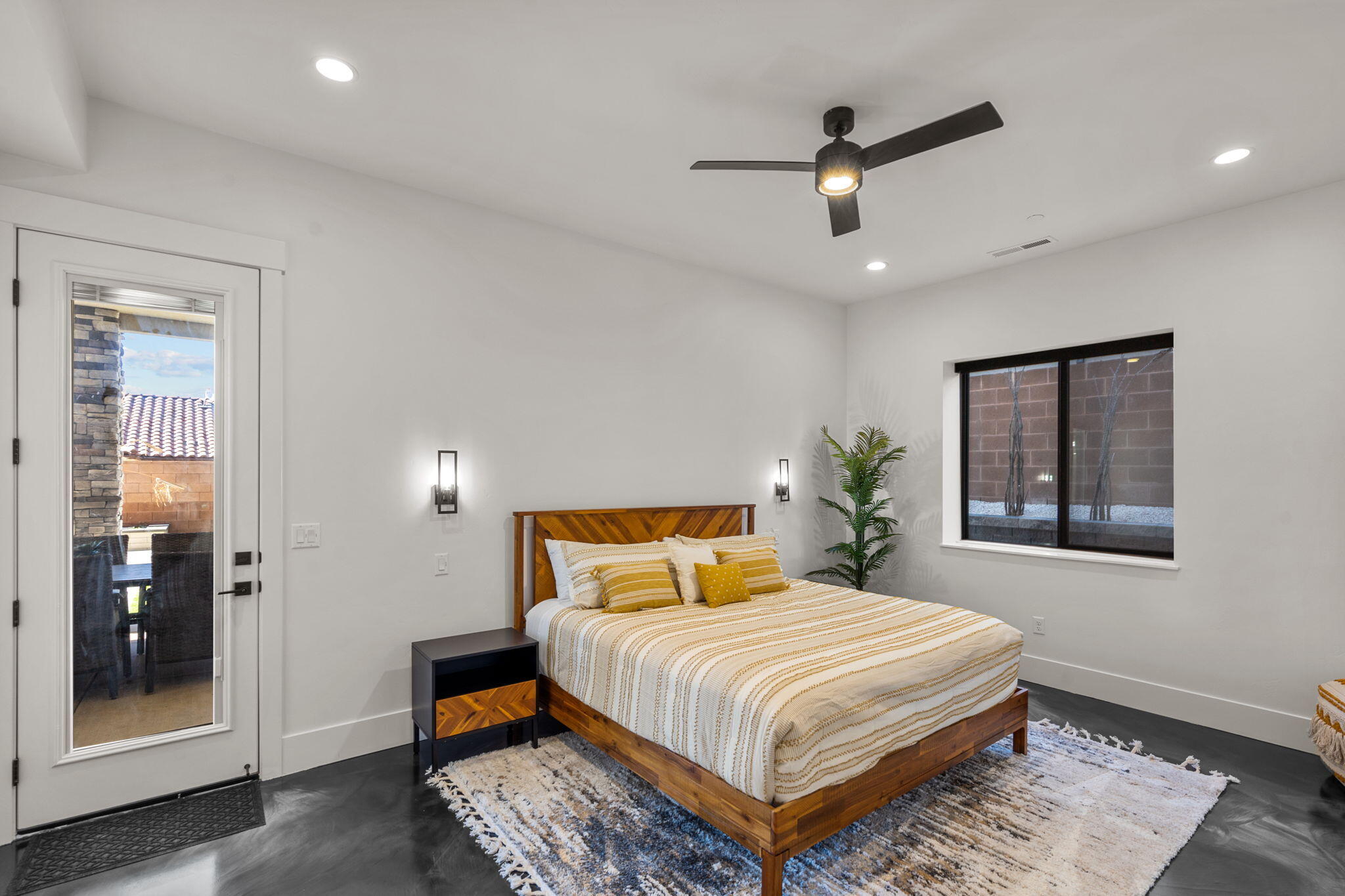 DIXIE SPRINGS - Residential