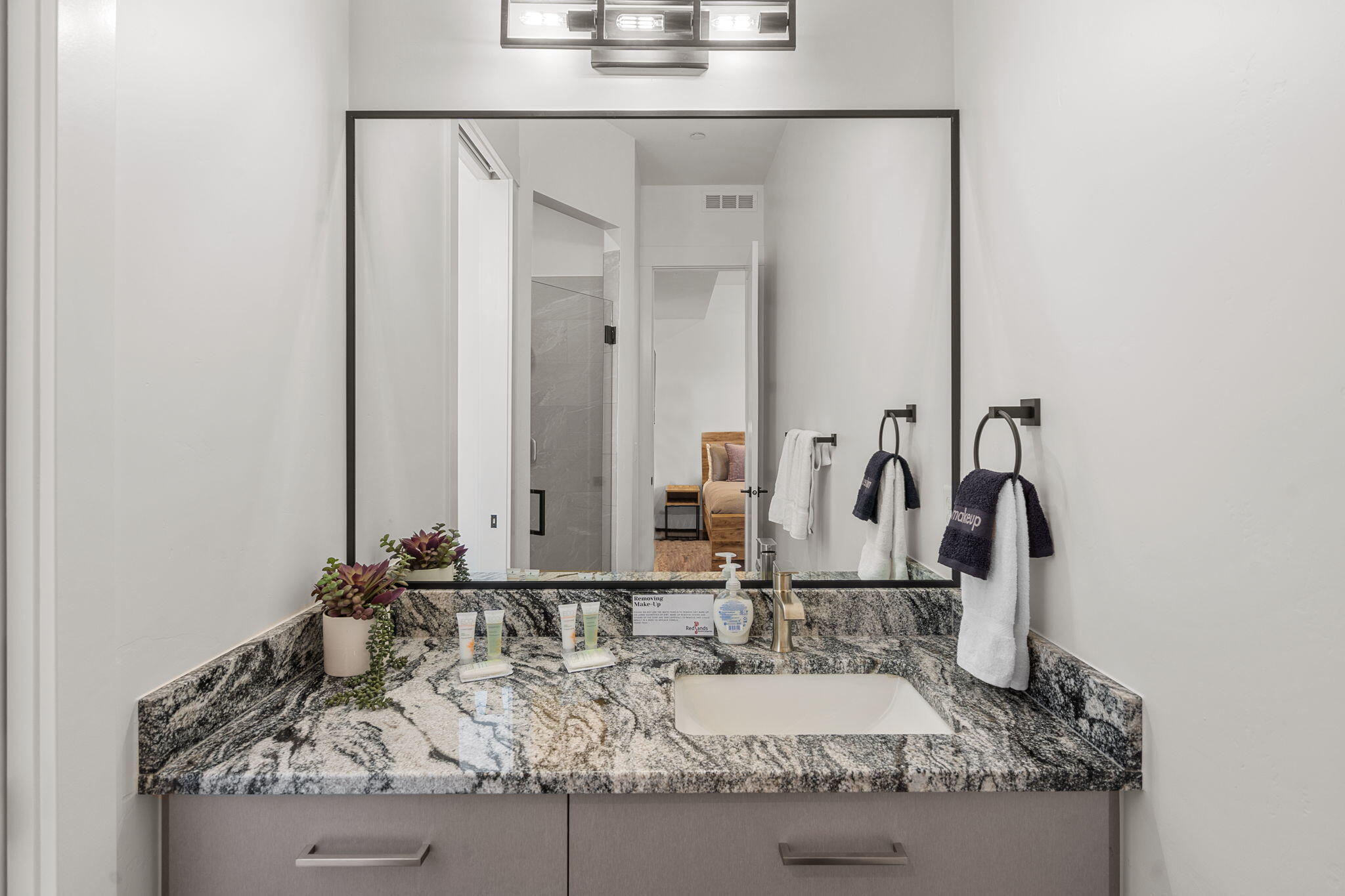 DIXIE SPRINGS - Residential